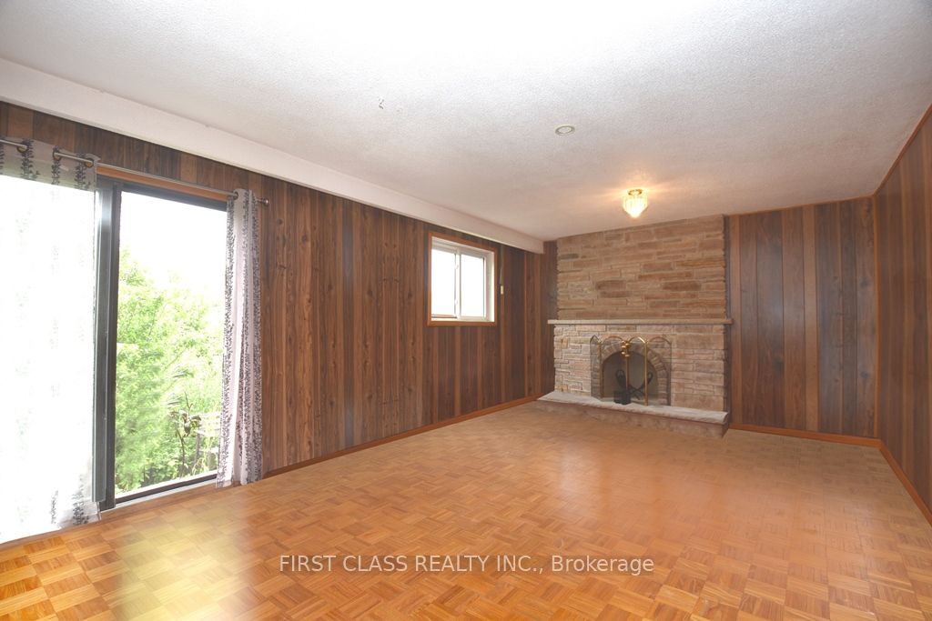 82 Gooderham Drive Property Photo 15