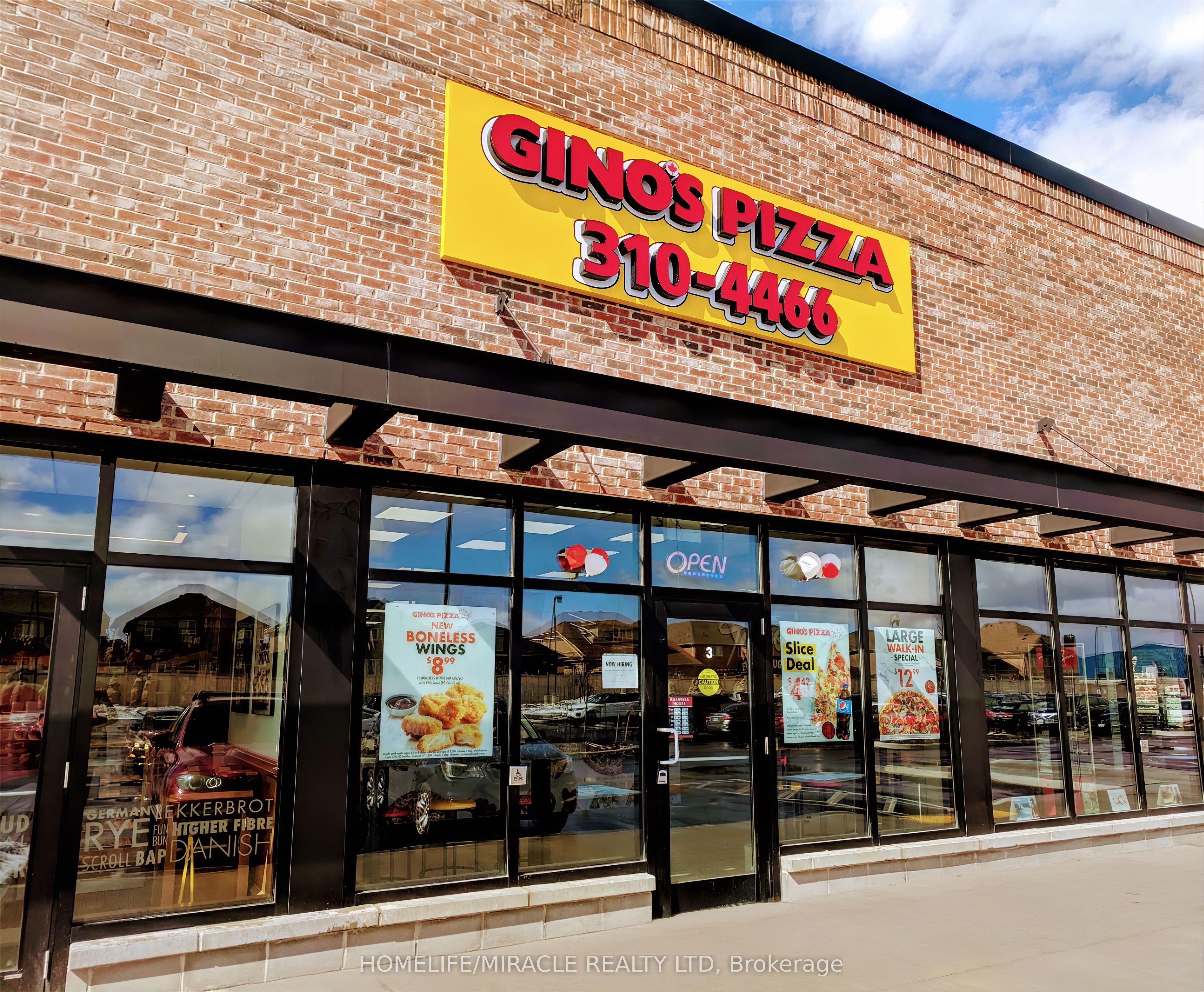 1874 Scugog Street Property Photo 1