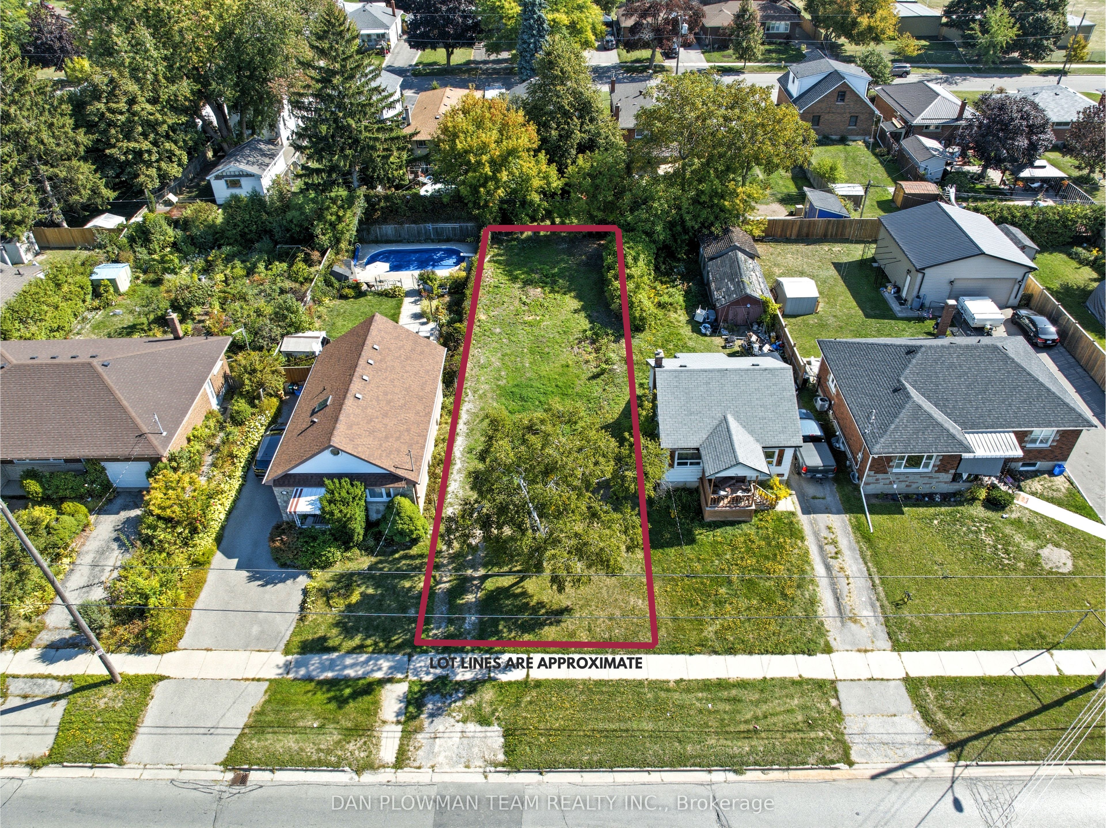 177 Wilson Rd S Property Photo 1