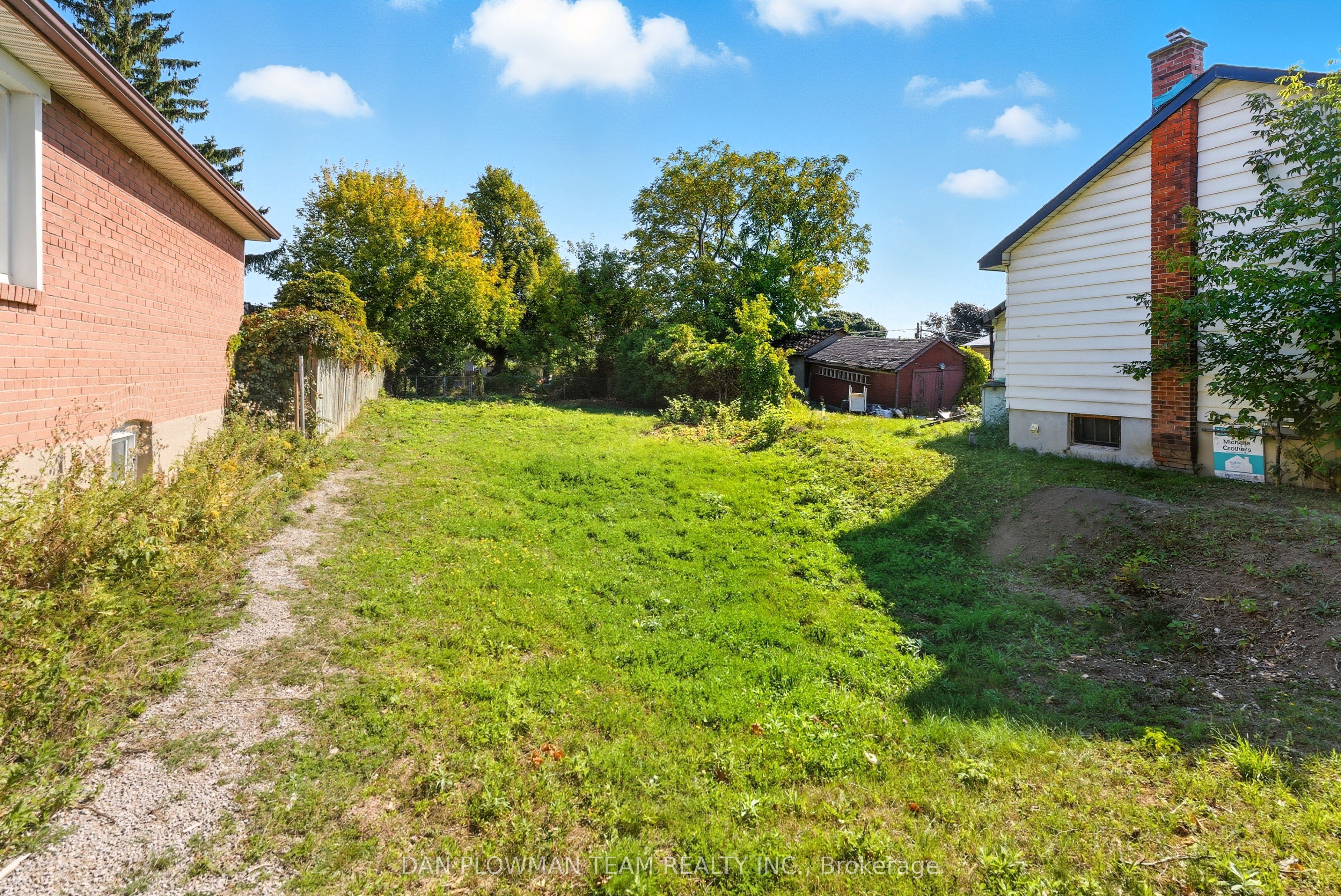 177 Wilson Rd S Property Photo 5