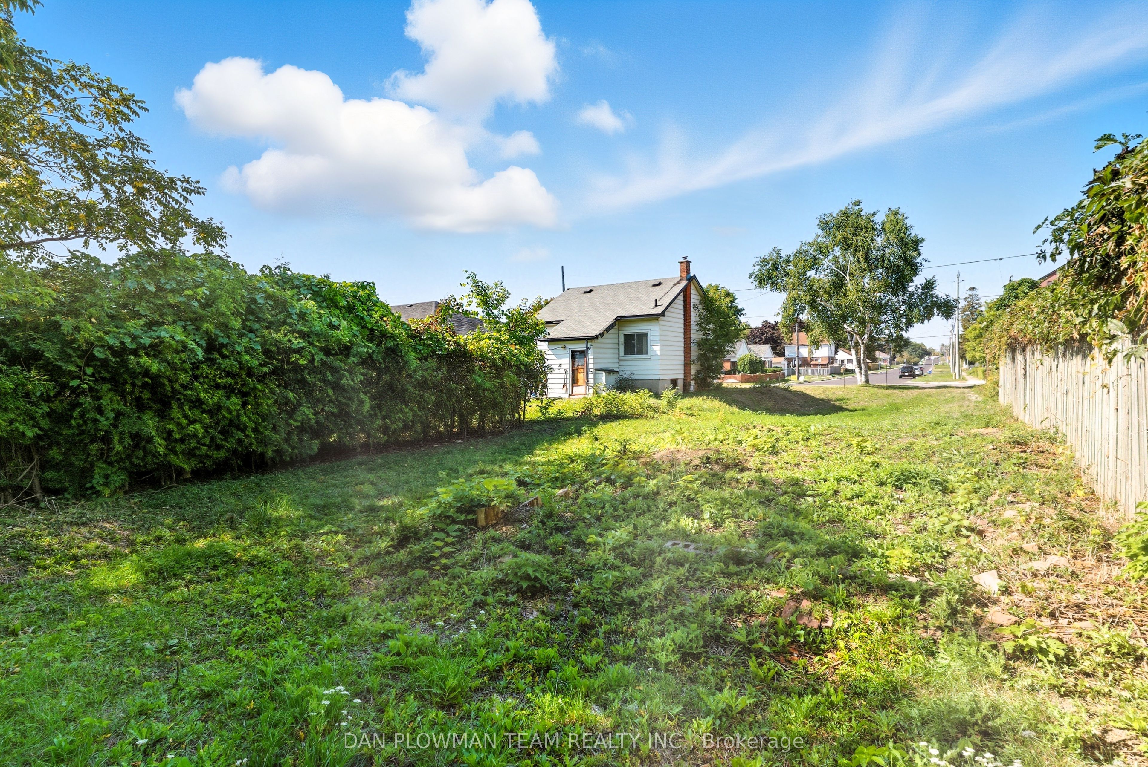 177 Wilson Rd S Property Photo 6