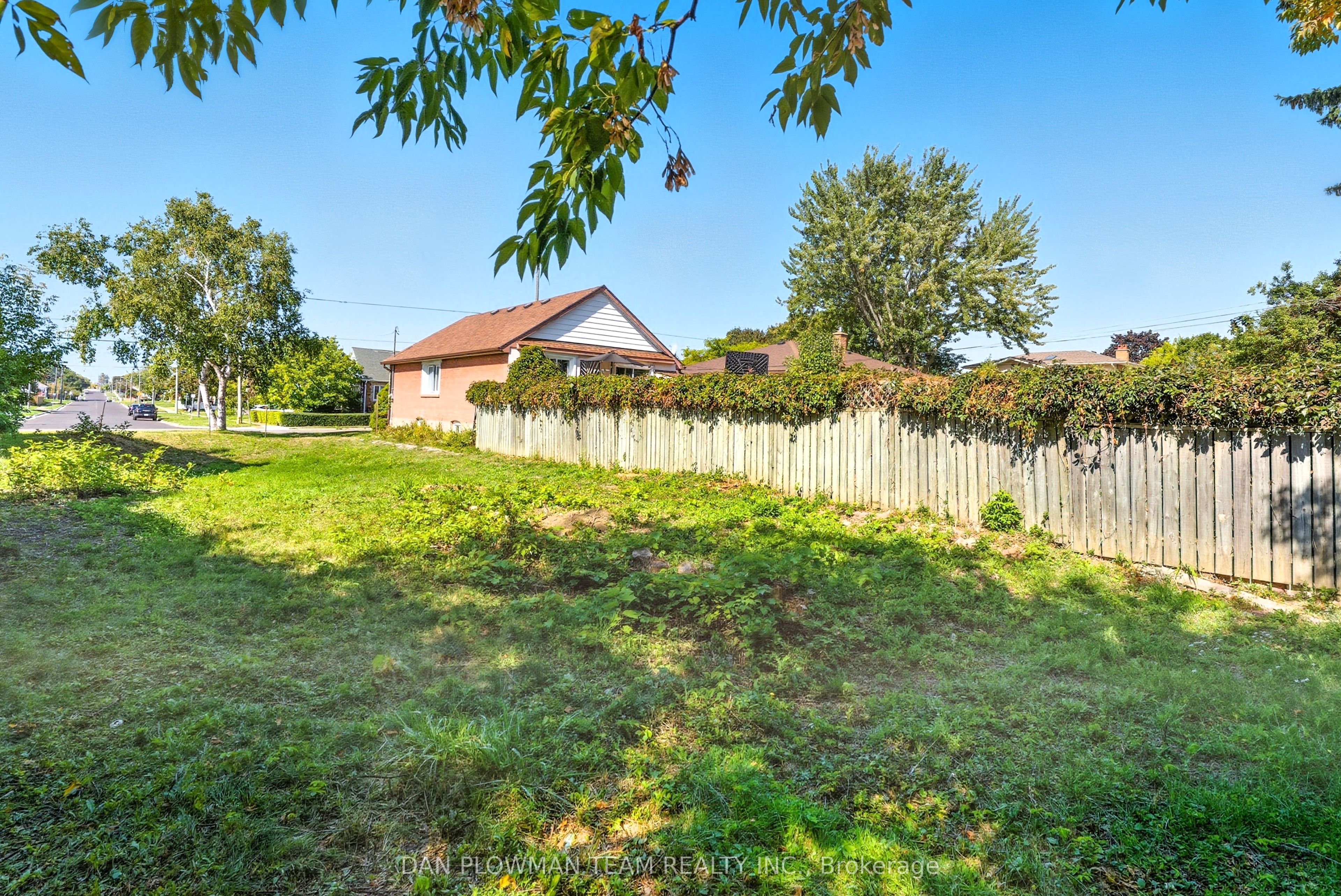 177 Wilson Rd S Property Photo 7