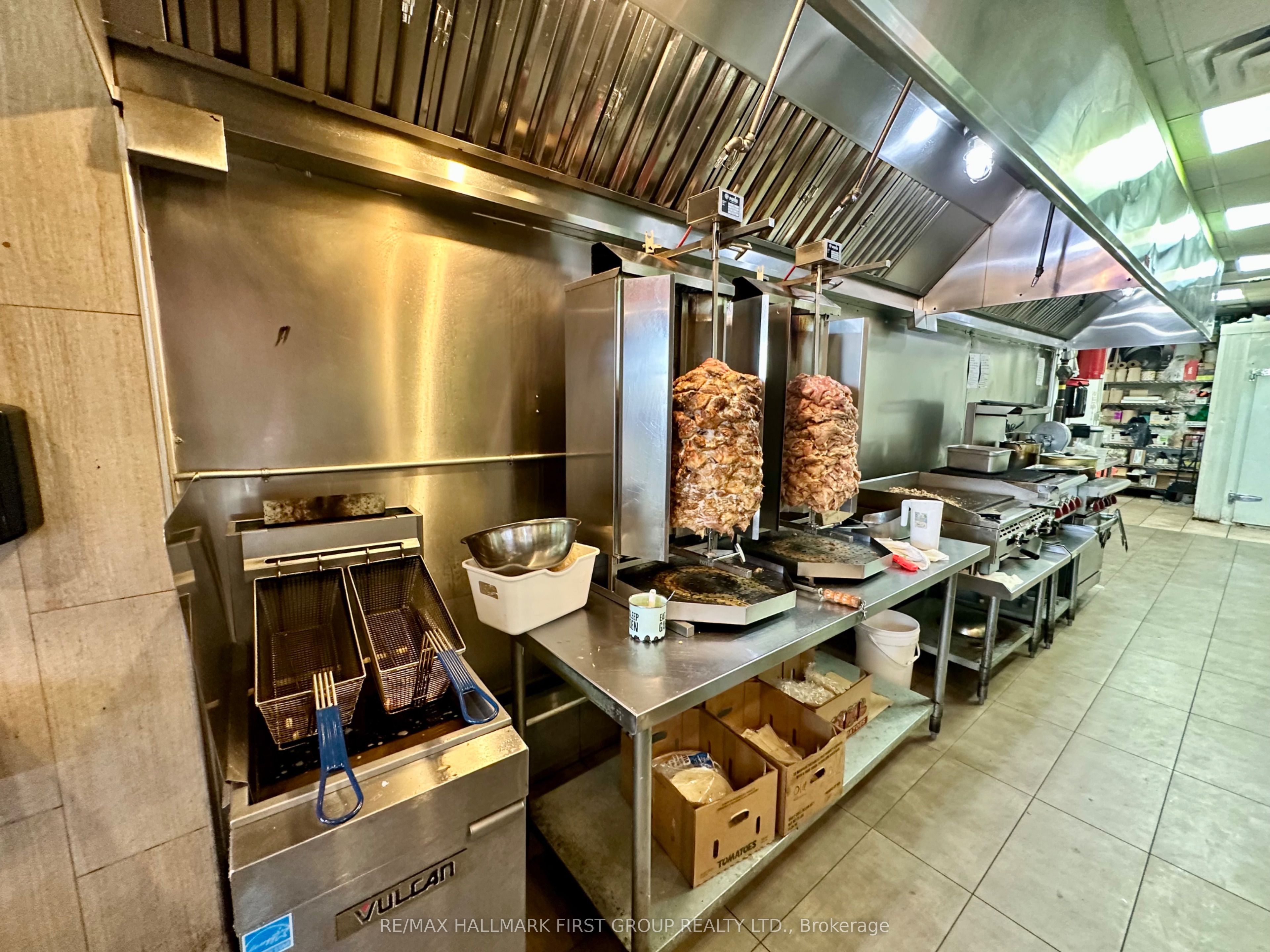 1 Rossland Road 14b Property Photo 6