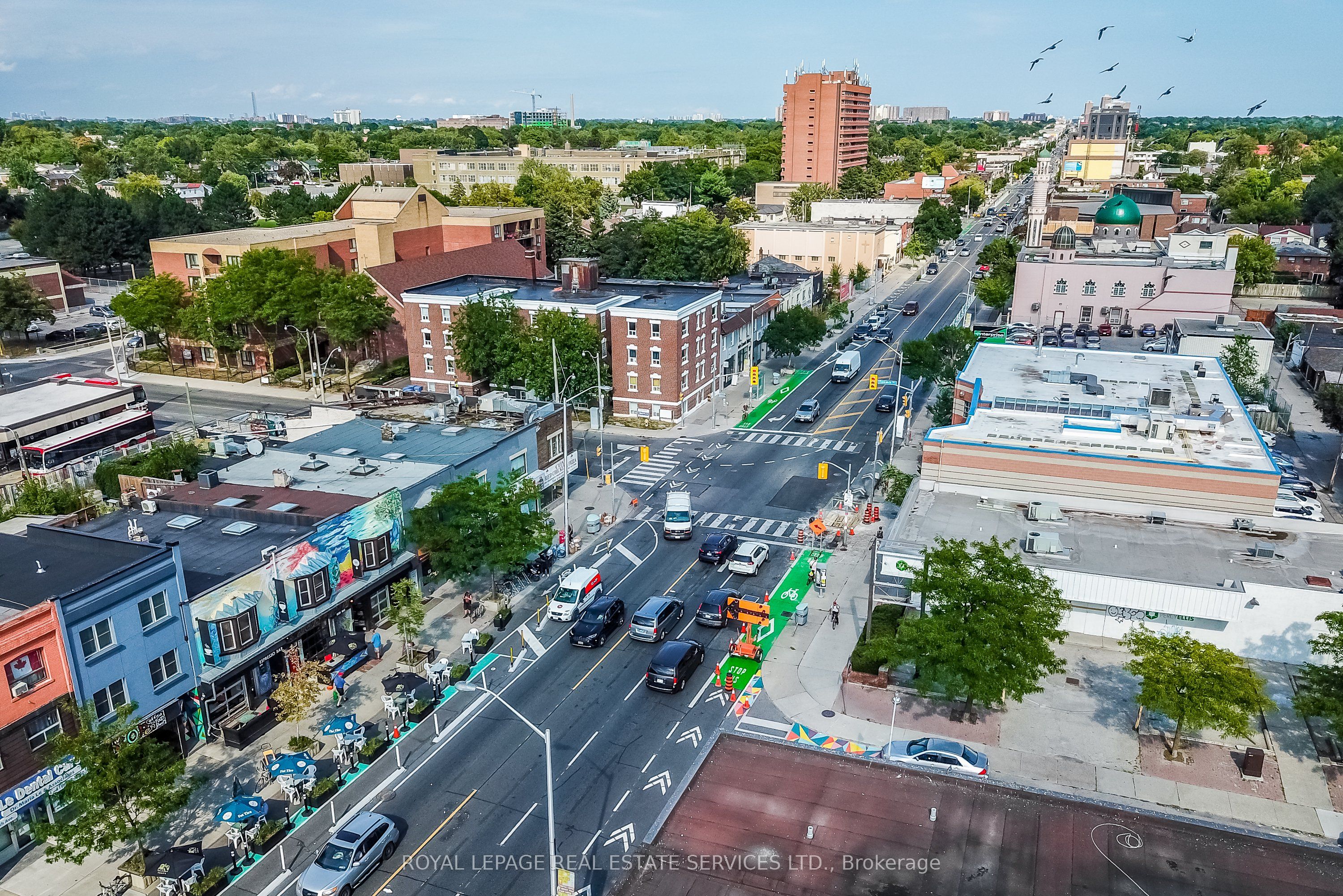 962-974 Danforth Avenue Property Photo 2
