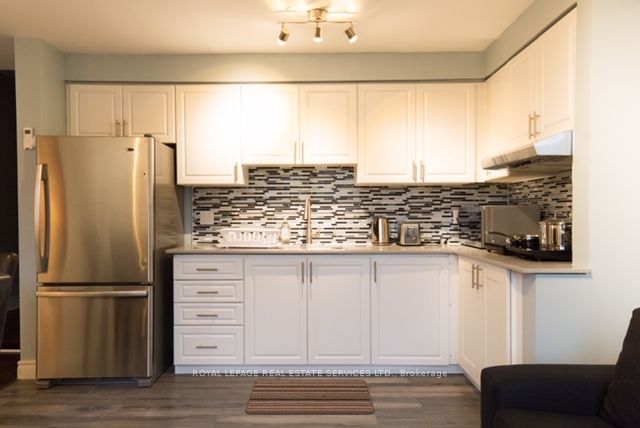 962-974 Danforth Avenue Property Photo 10