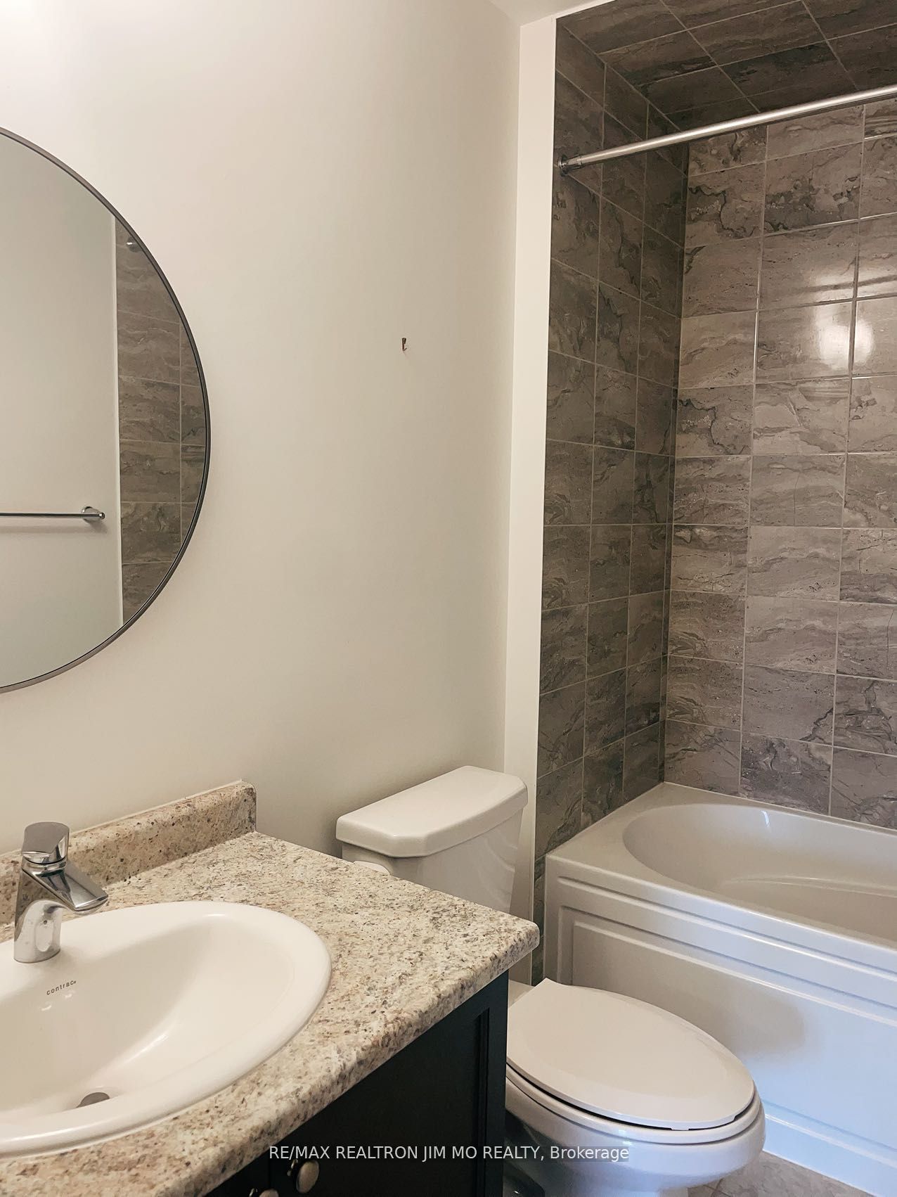 83 Sutcliffe Drive Property Photo 20