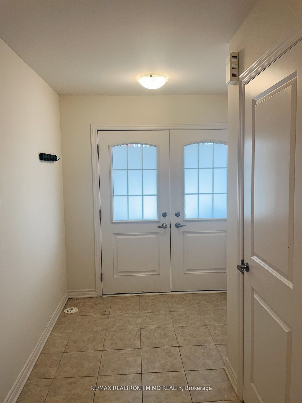 83 Sutcliffe Drive Property Photo 21