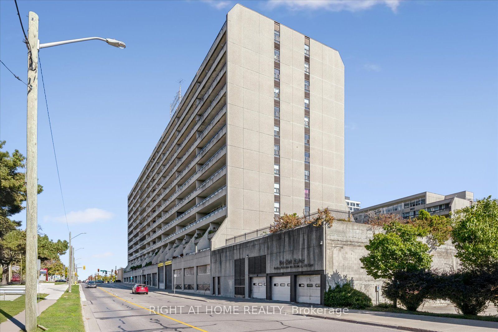 55 E William Street E 411 Property Photo 1