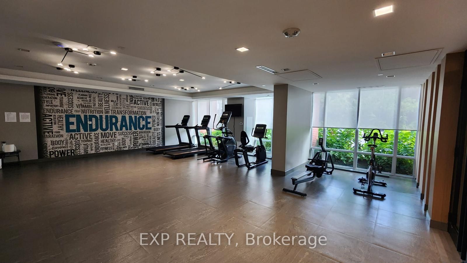 1010 Dundas Street 520 Property Photo 12