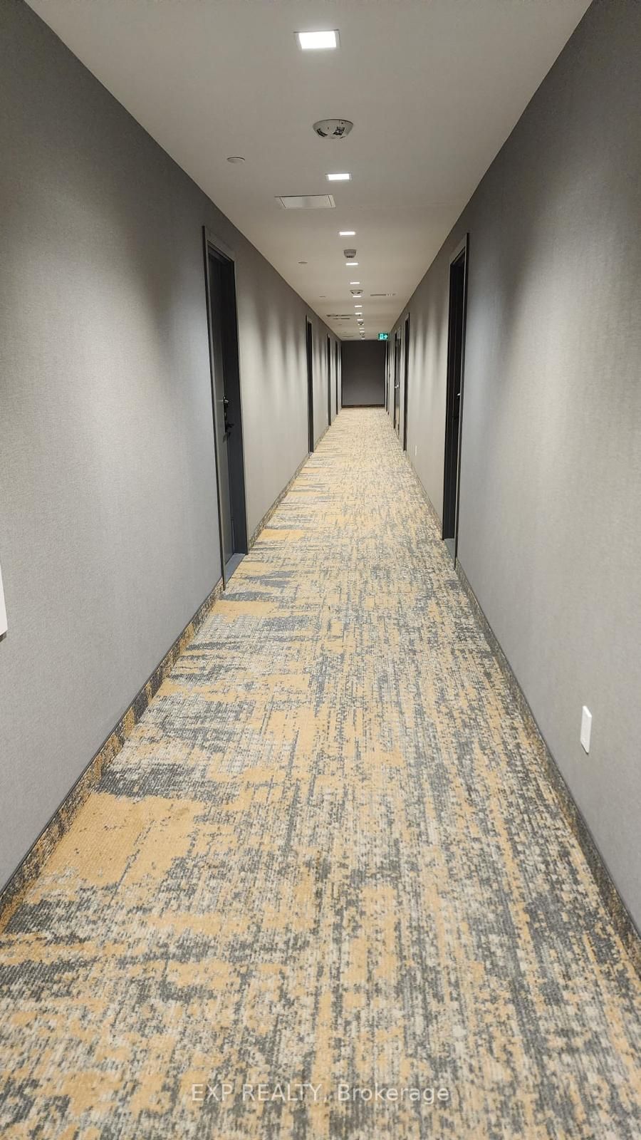 1010 Dundas Street 520 Property Photo 17