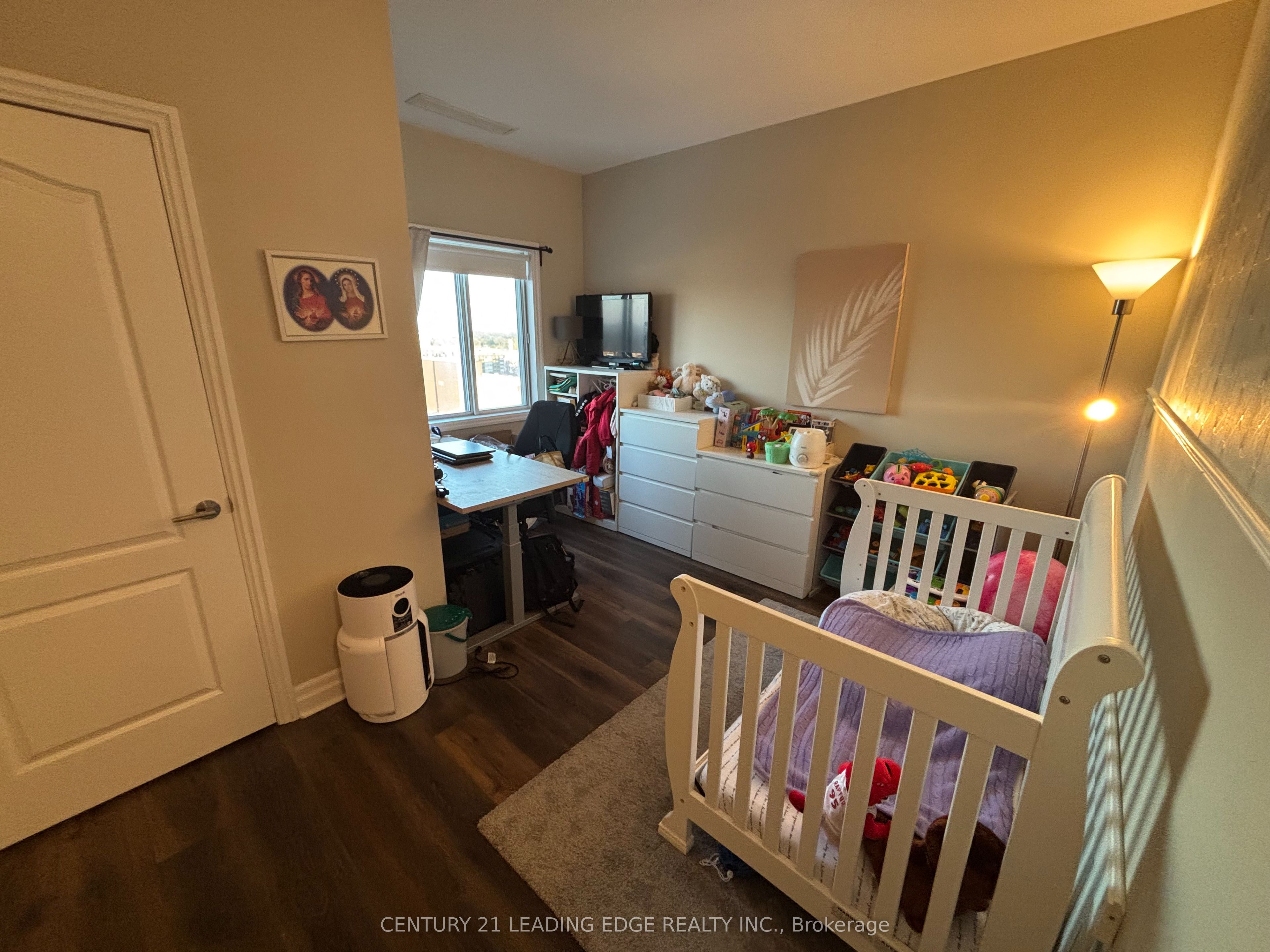 44 Bond Street W 1005 Property Photo 20