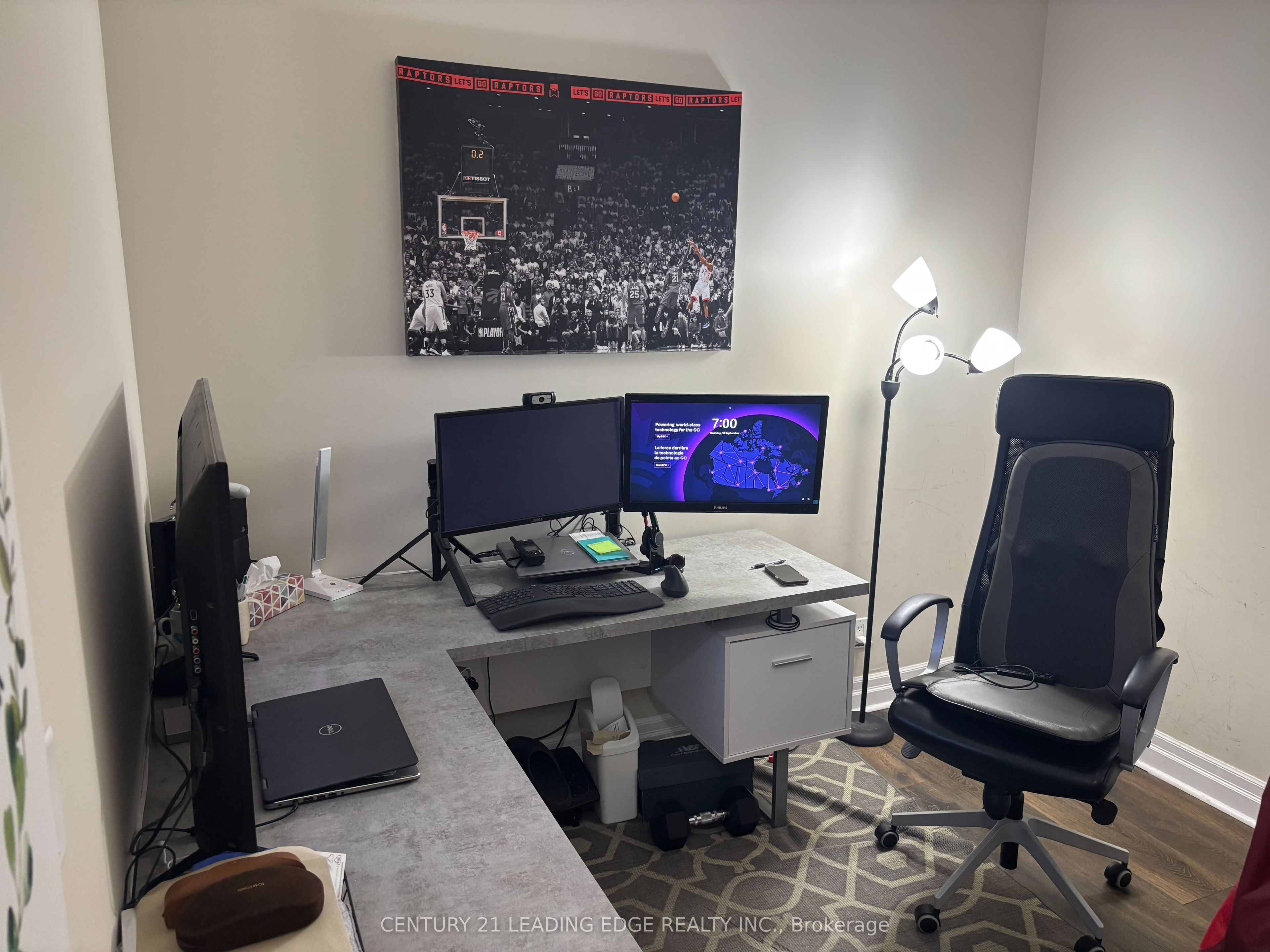 44 Bond Street W 1005 Property Photo 25