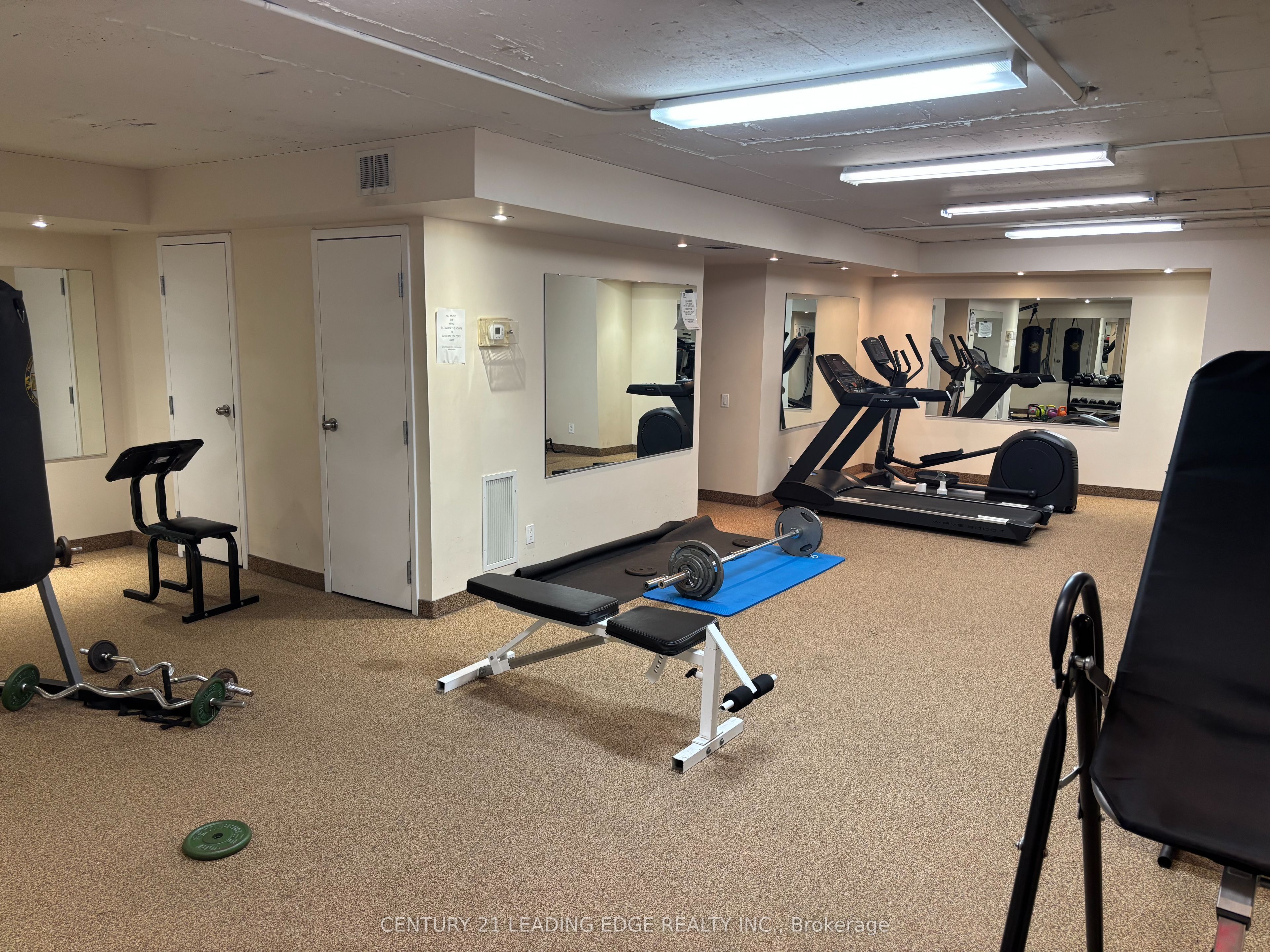 44 Bond Street W 1005 Property Photo 28