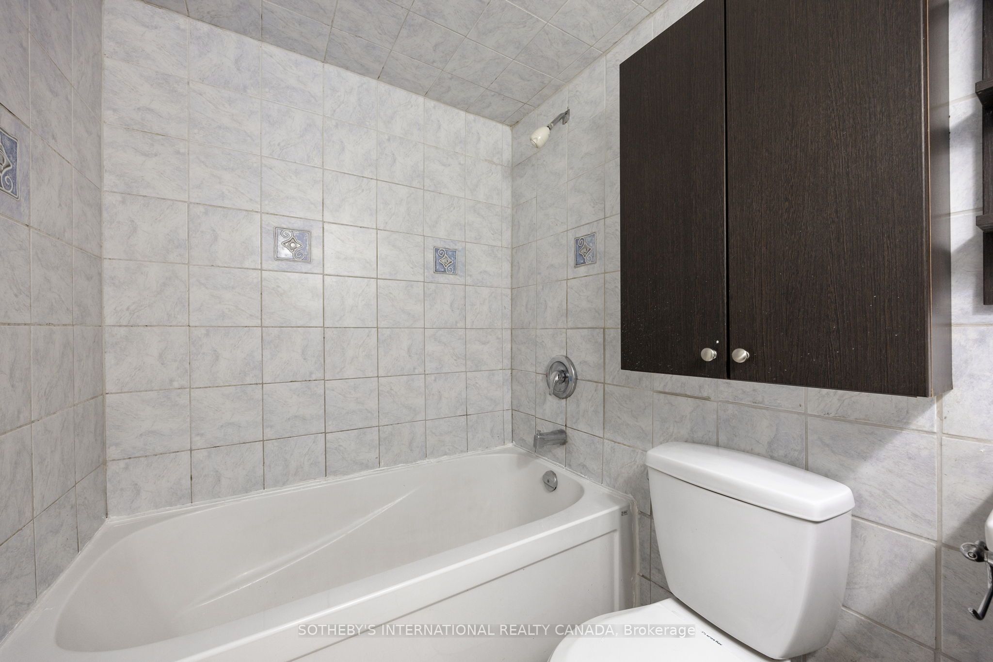 100 Prudential Drive 911 Property Photo 18