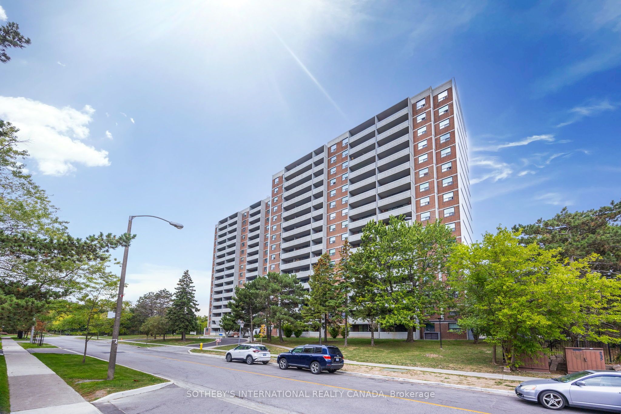 100 Prudential Drive 911 Property Photo 30