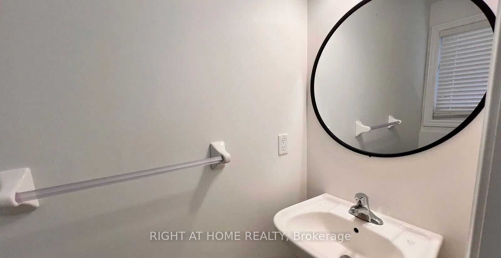 18 Goheen Street Property Photo 10