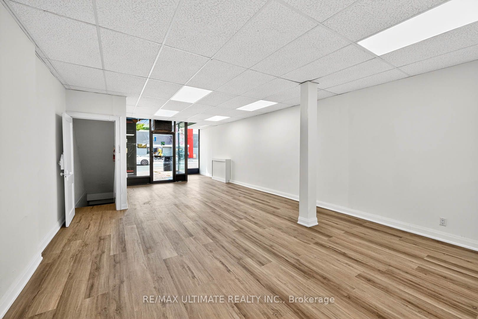 1696 Danforth Avenue Property Photo 9