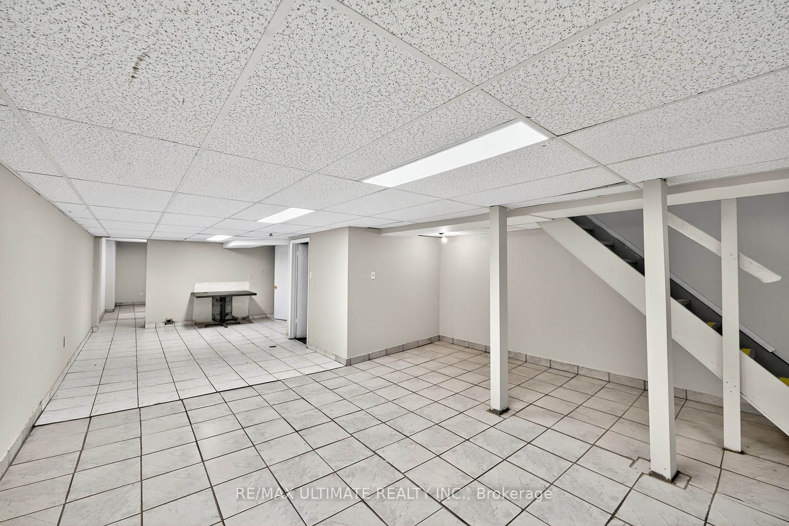 1696 Danforth Avenue Property Photo 12