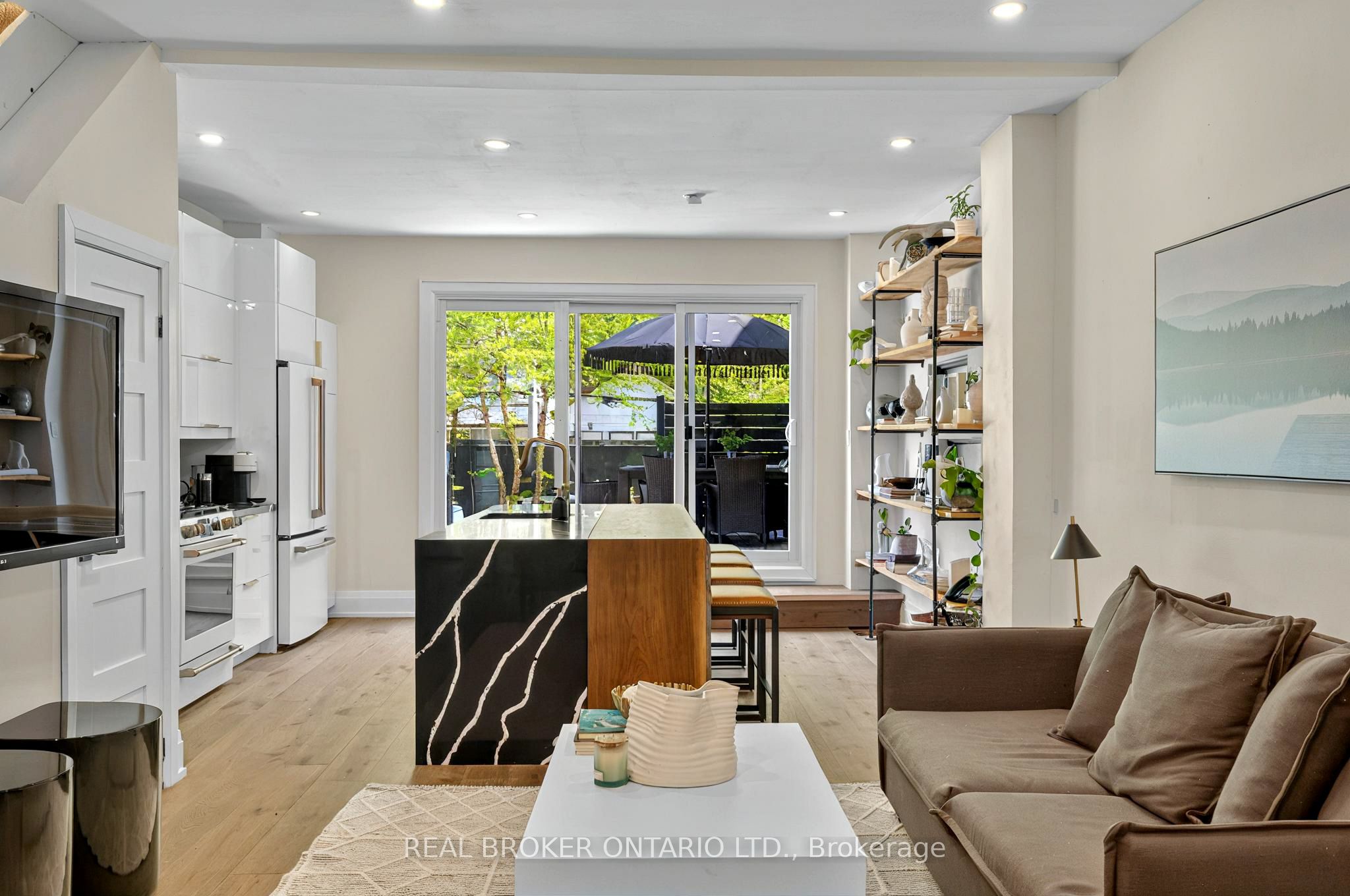 143 Parkmount Road Property Photo 1