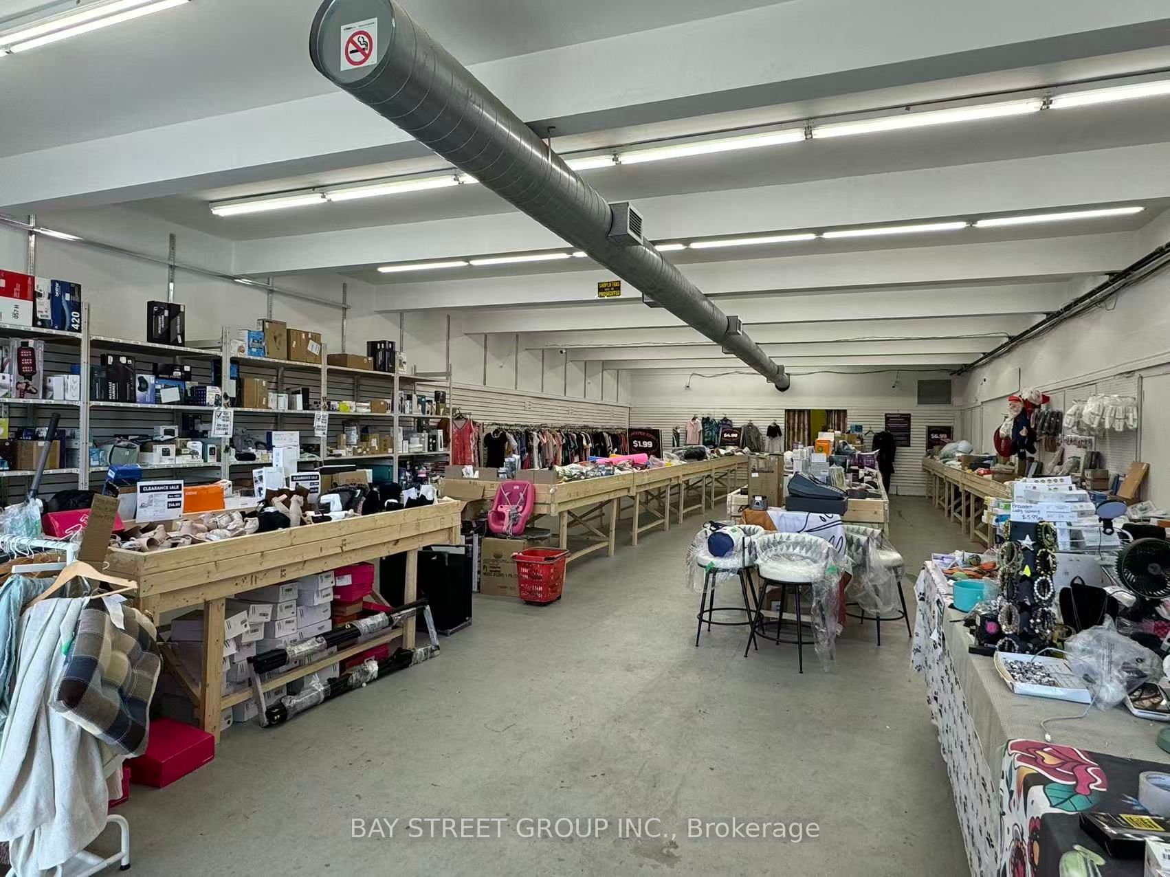 1097a Victoria Park Avenue Property Photo 3