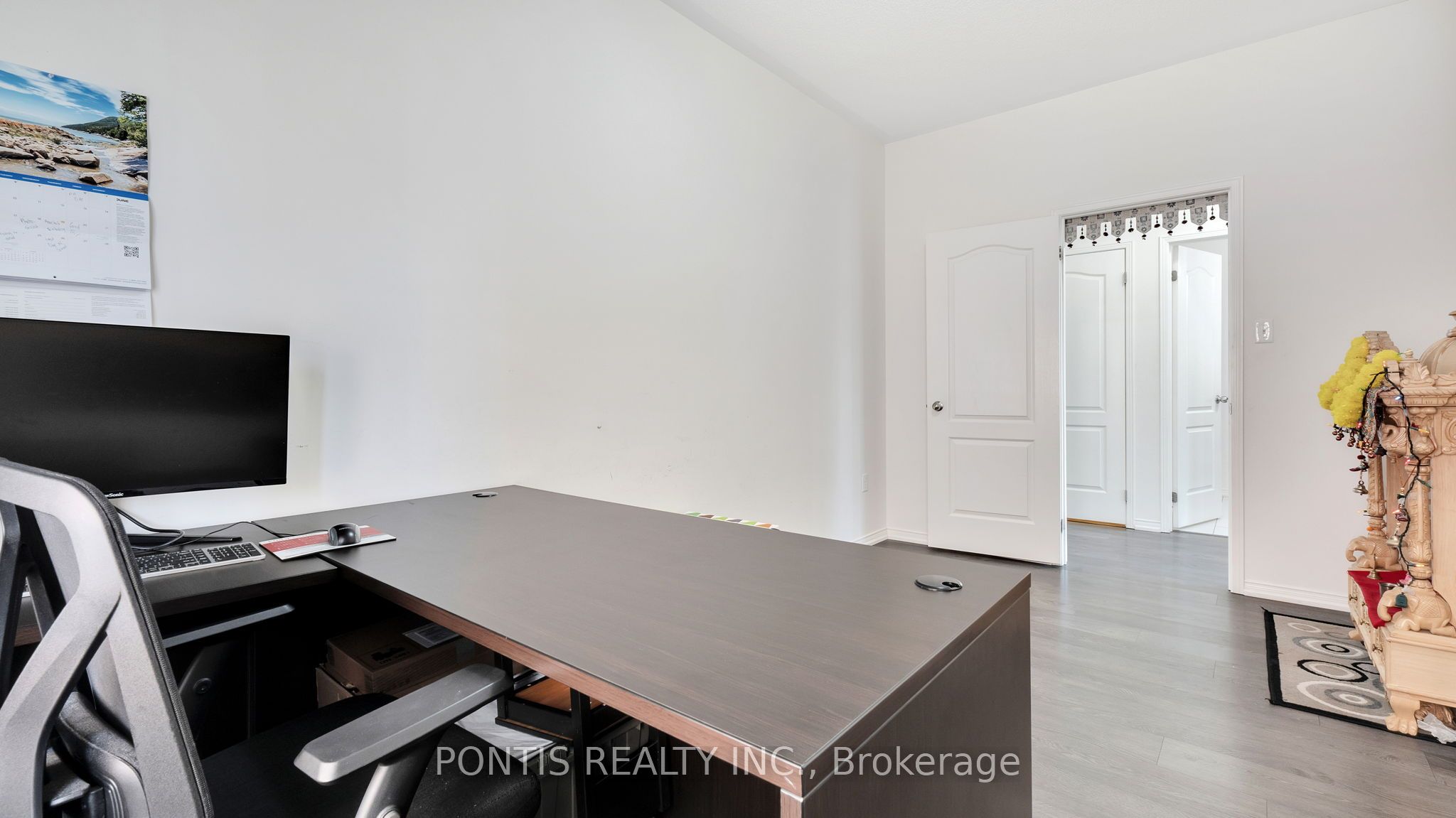 2051 Hunking Court Property Photo 21