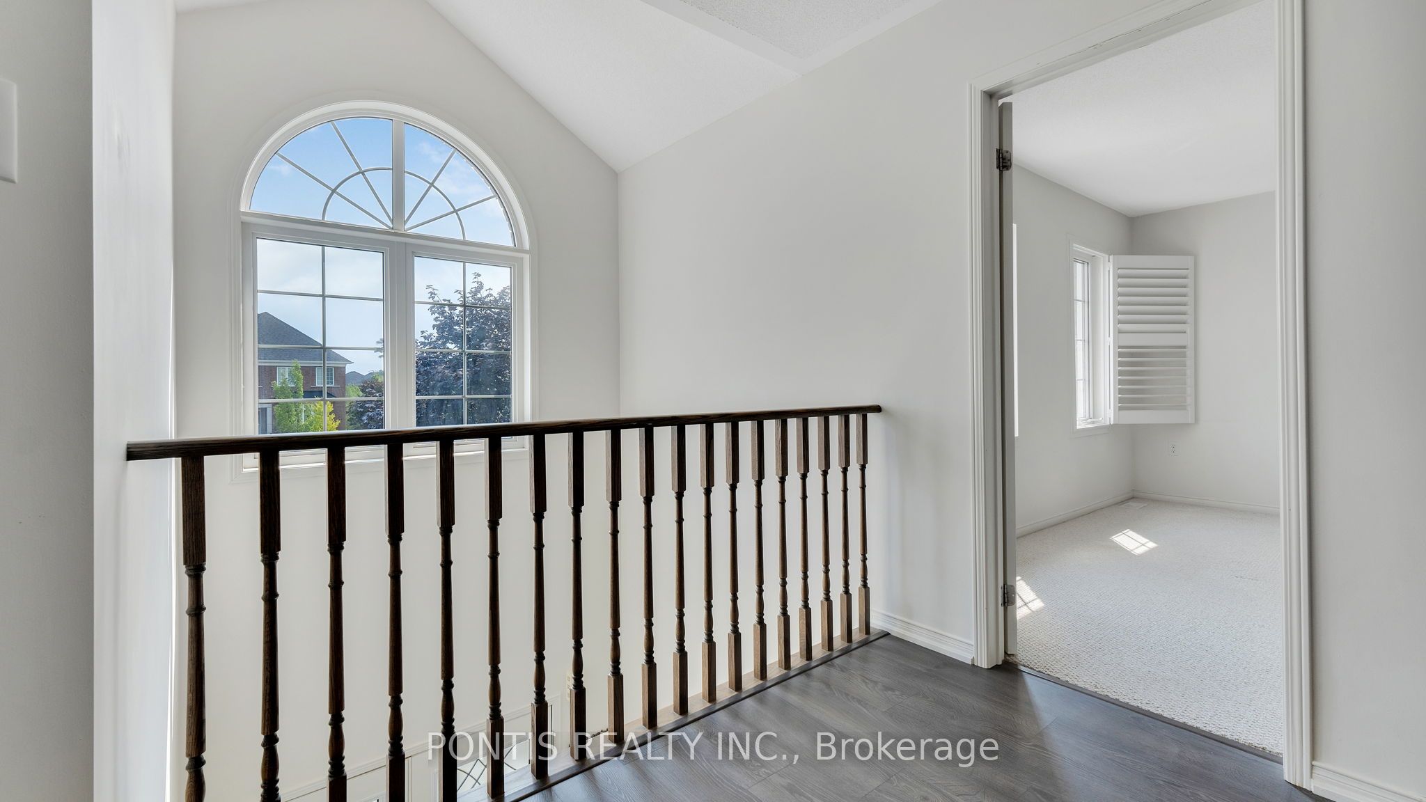 2051 Hunking Court Property Photo 33