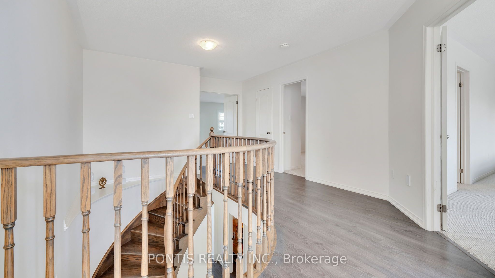 2051 Hunking Court Property Photo 36