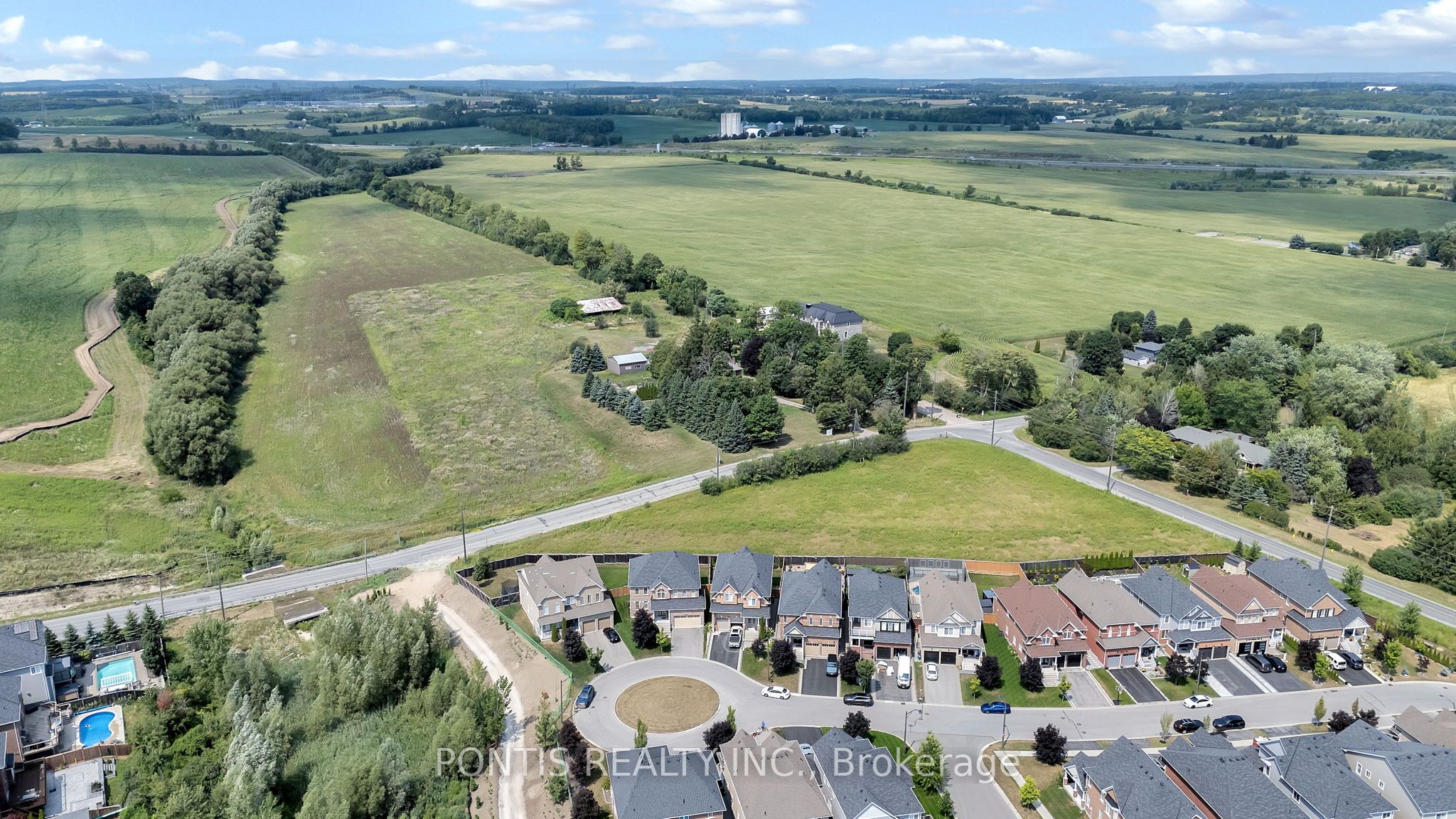 2051 Hunking Court Property Photo 40