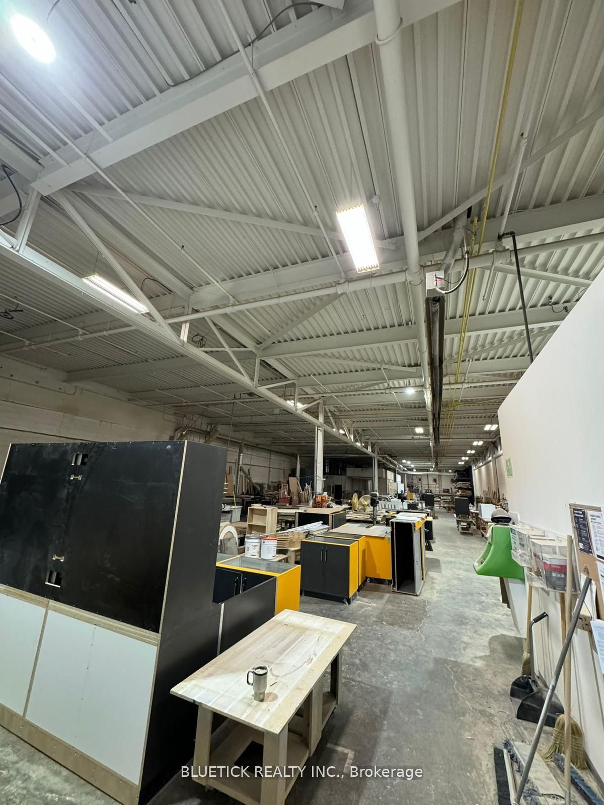 202 S Blair St Property Photo 3