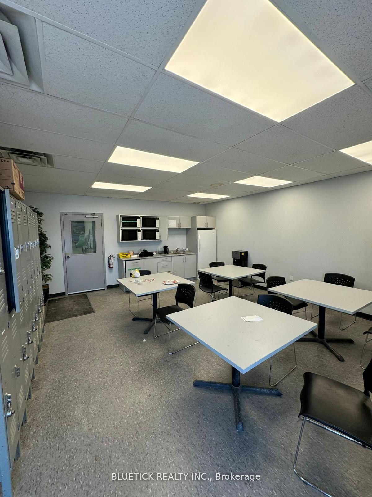 202 S Blair St Property Photo 7