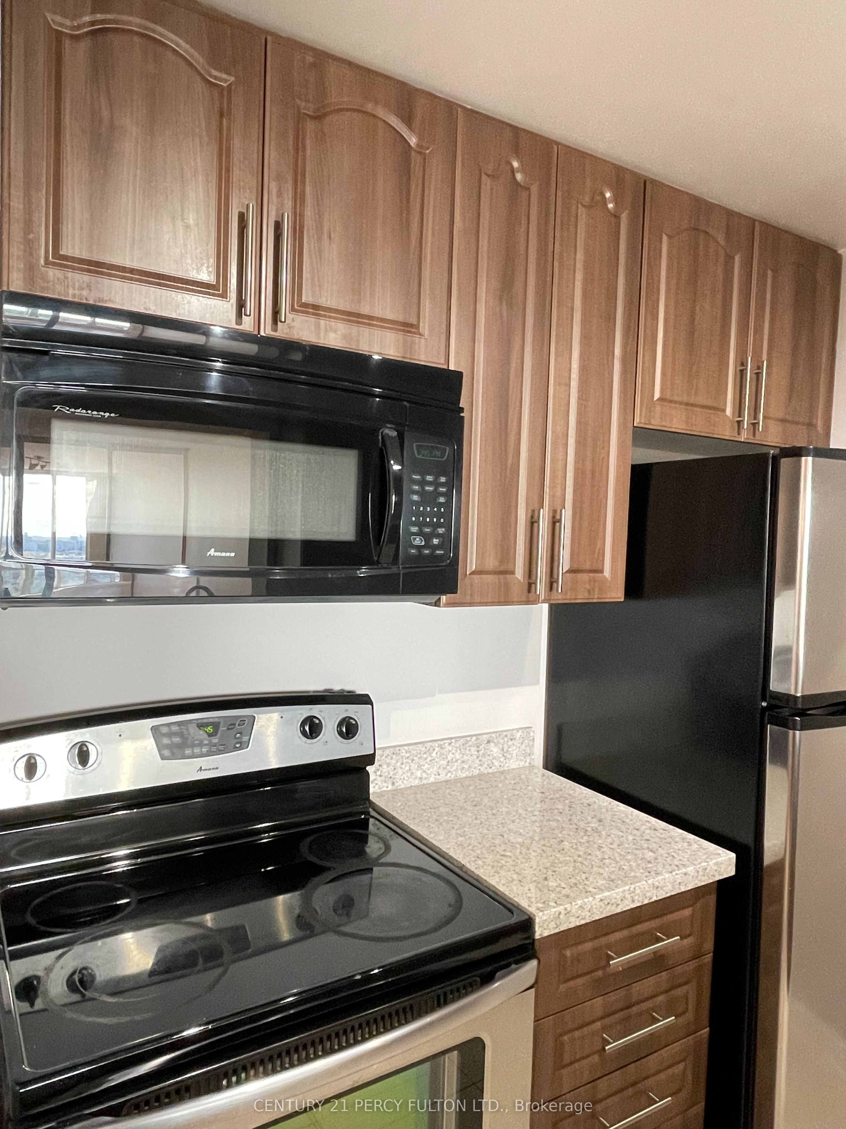 88 Corporate Drive 2512 Property Photo 23