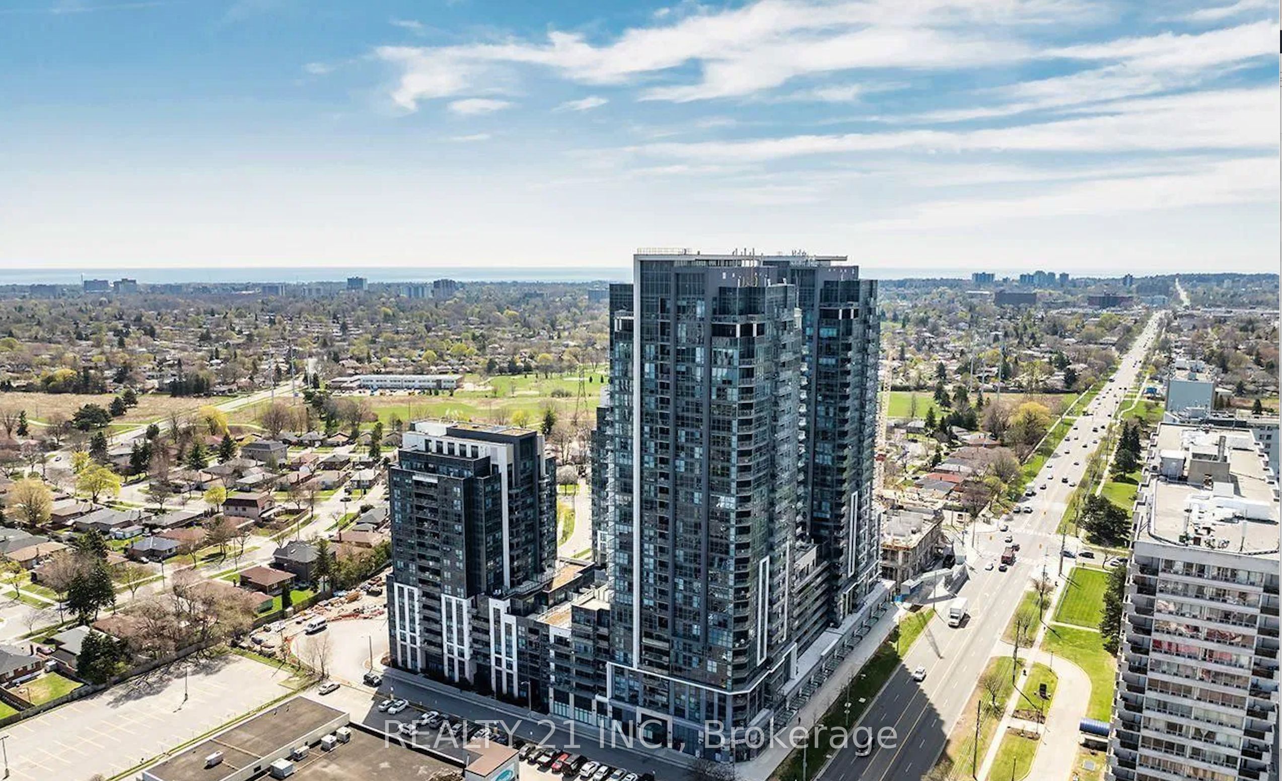 30 Meadowglen Place 519 Property Photo 38