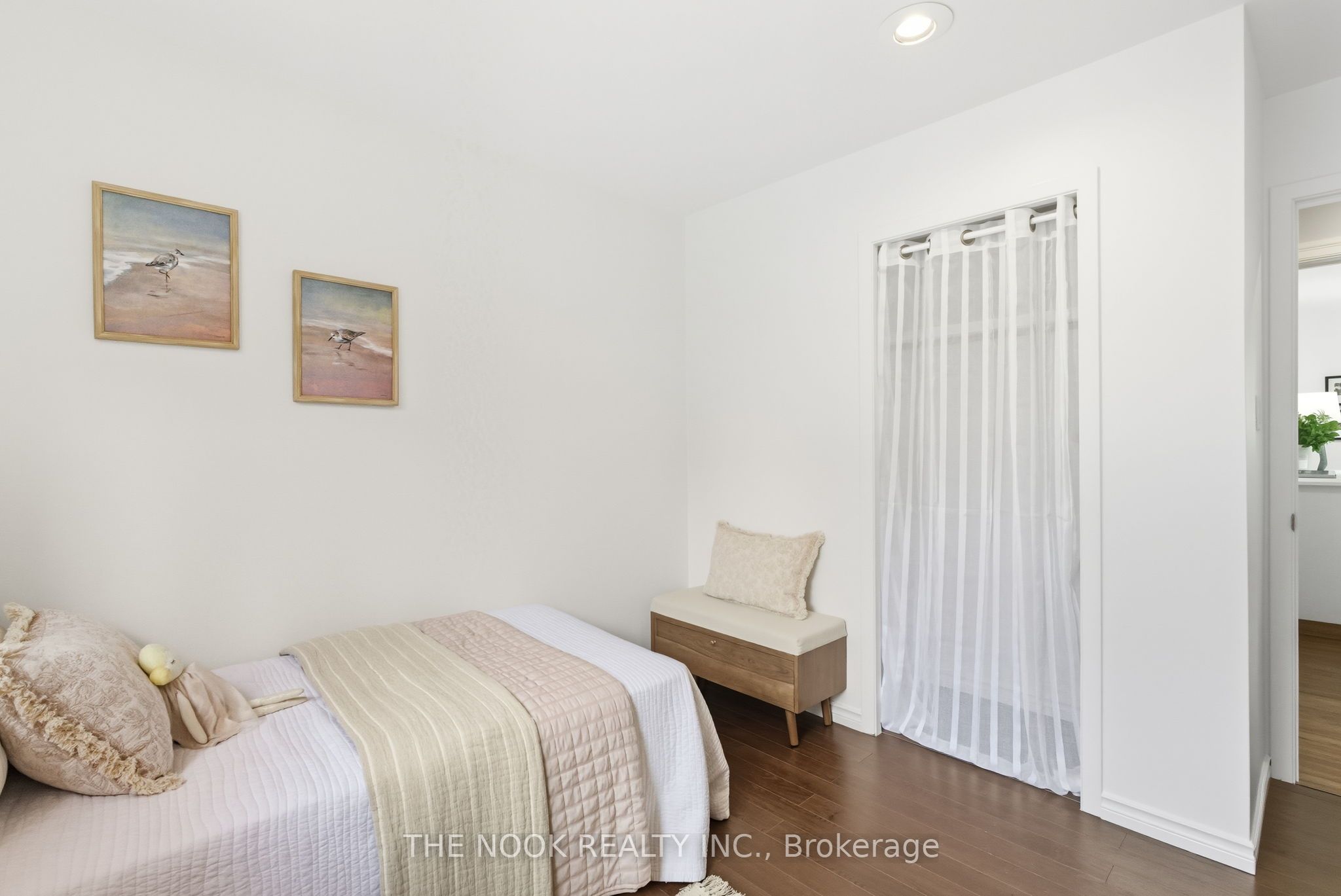 80 Marica Avenue Property Photo 34