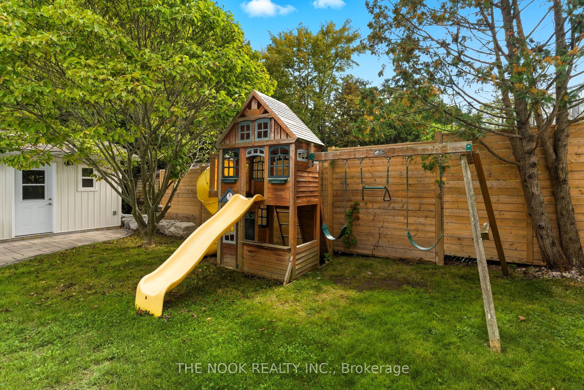 80 Marica Avenue Property Photo 44