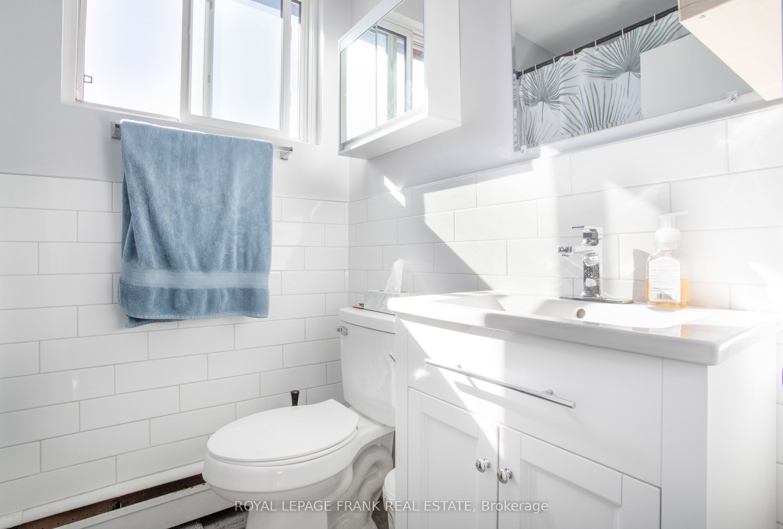 203 Oshawa Boulevard S Property Photo 17