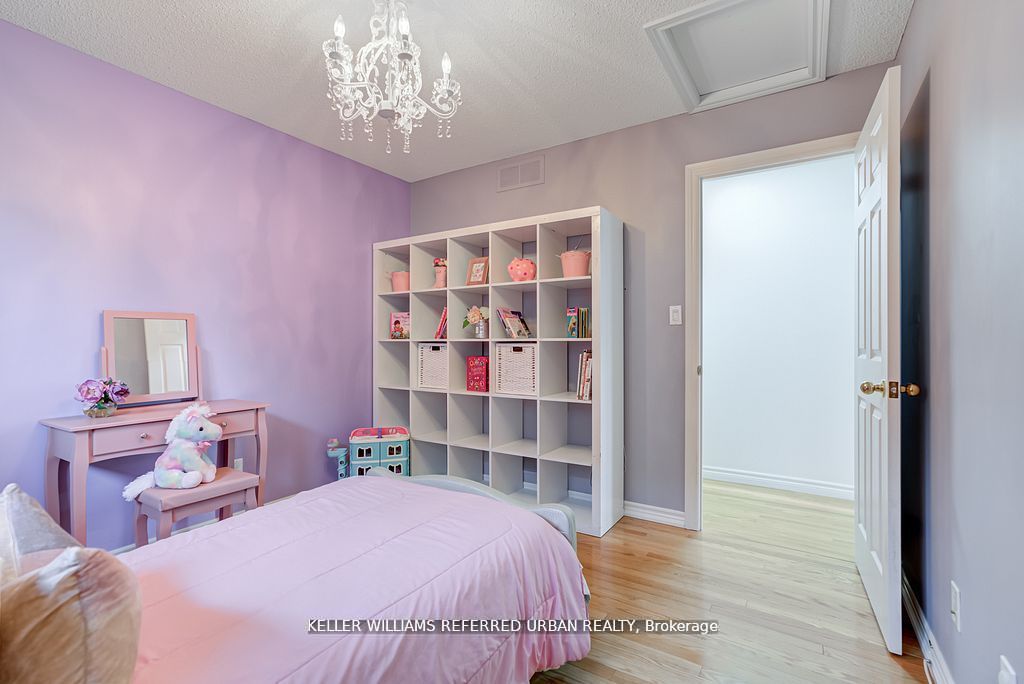 2 Thistledown Crescent Property Photo 24