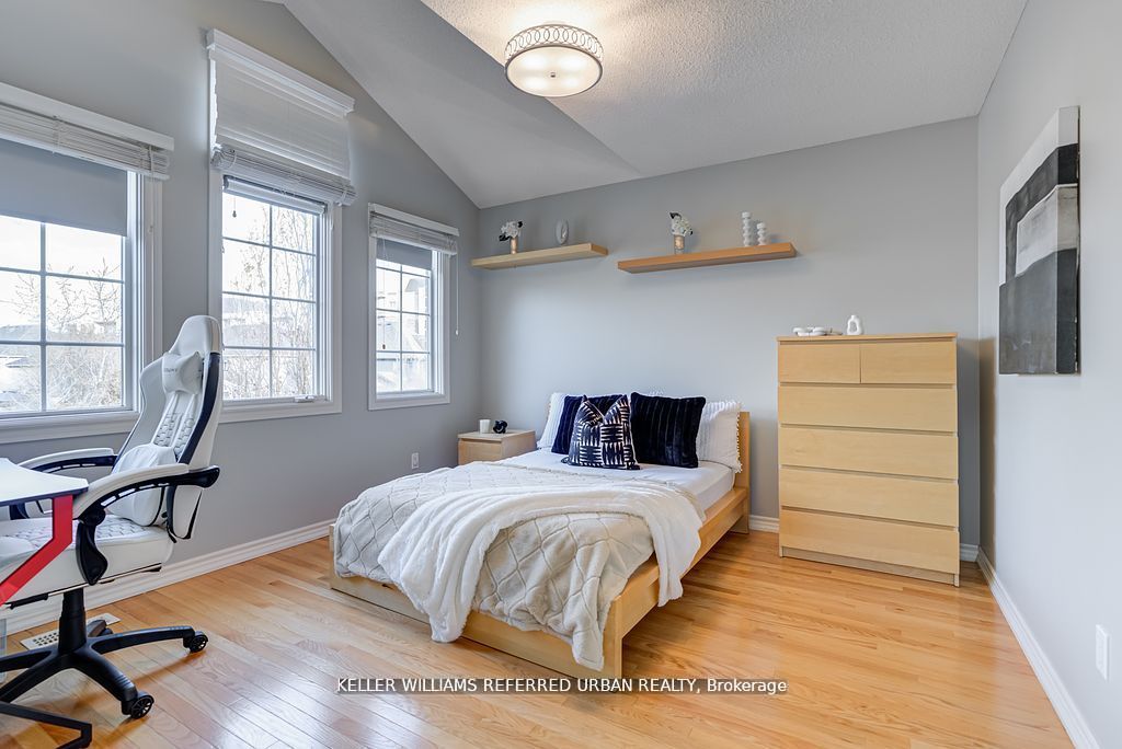 2 Thistledown Crescent Property Photo 25