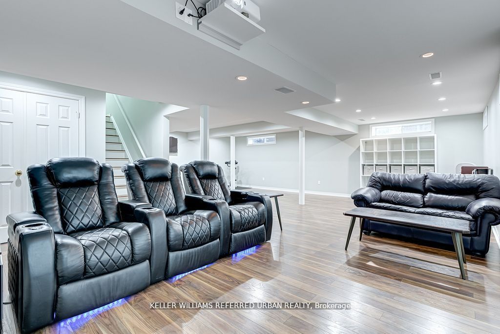 2 Thistledown Crescent Property Photo 34