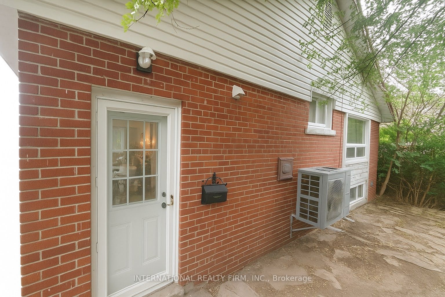 9 Benshire Drive Property Photo 24