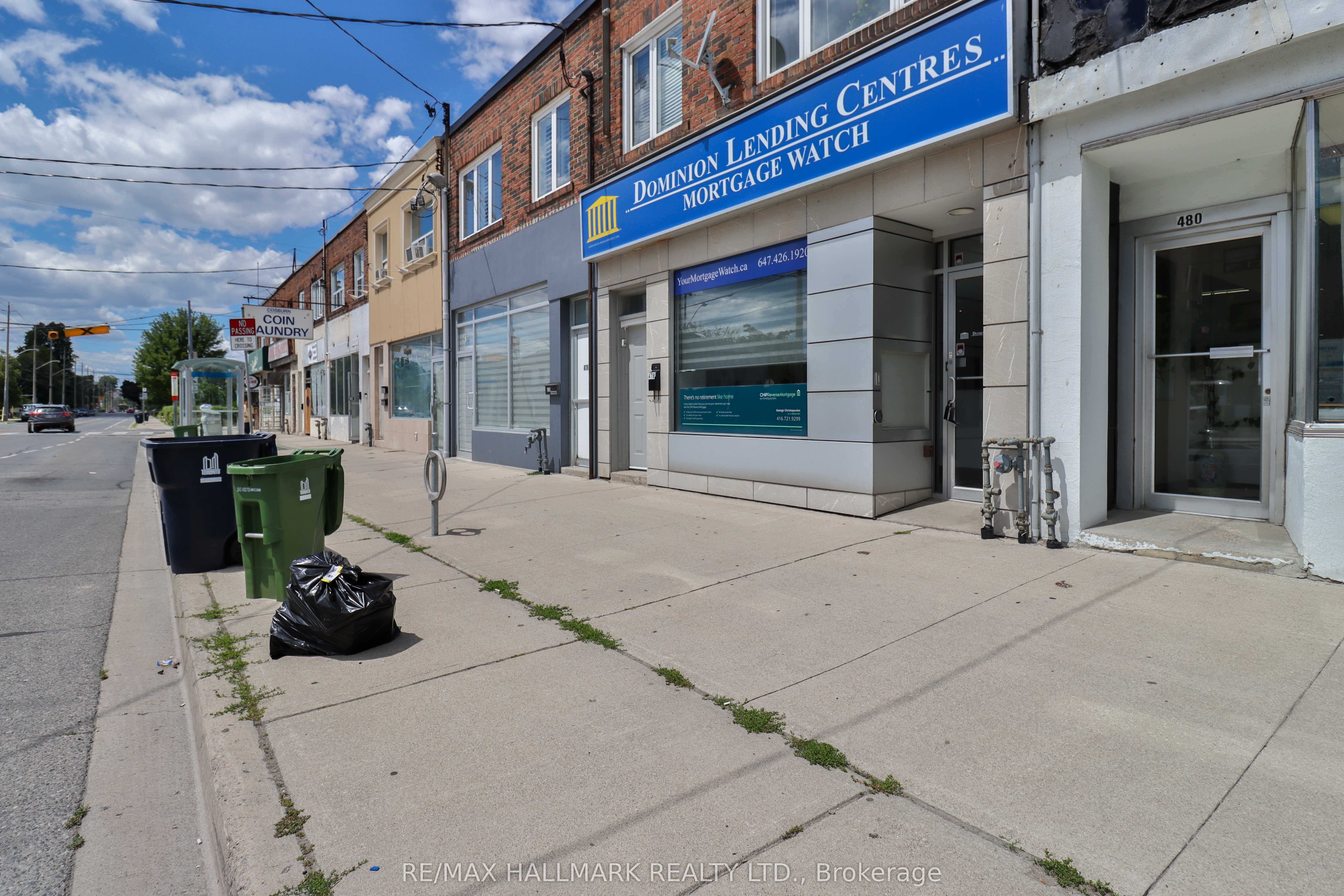 478 Cosburn Avenue N Property Photo 6