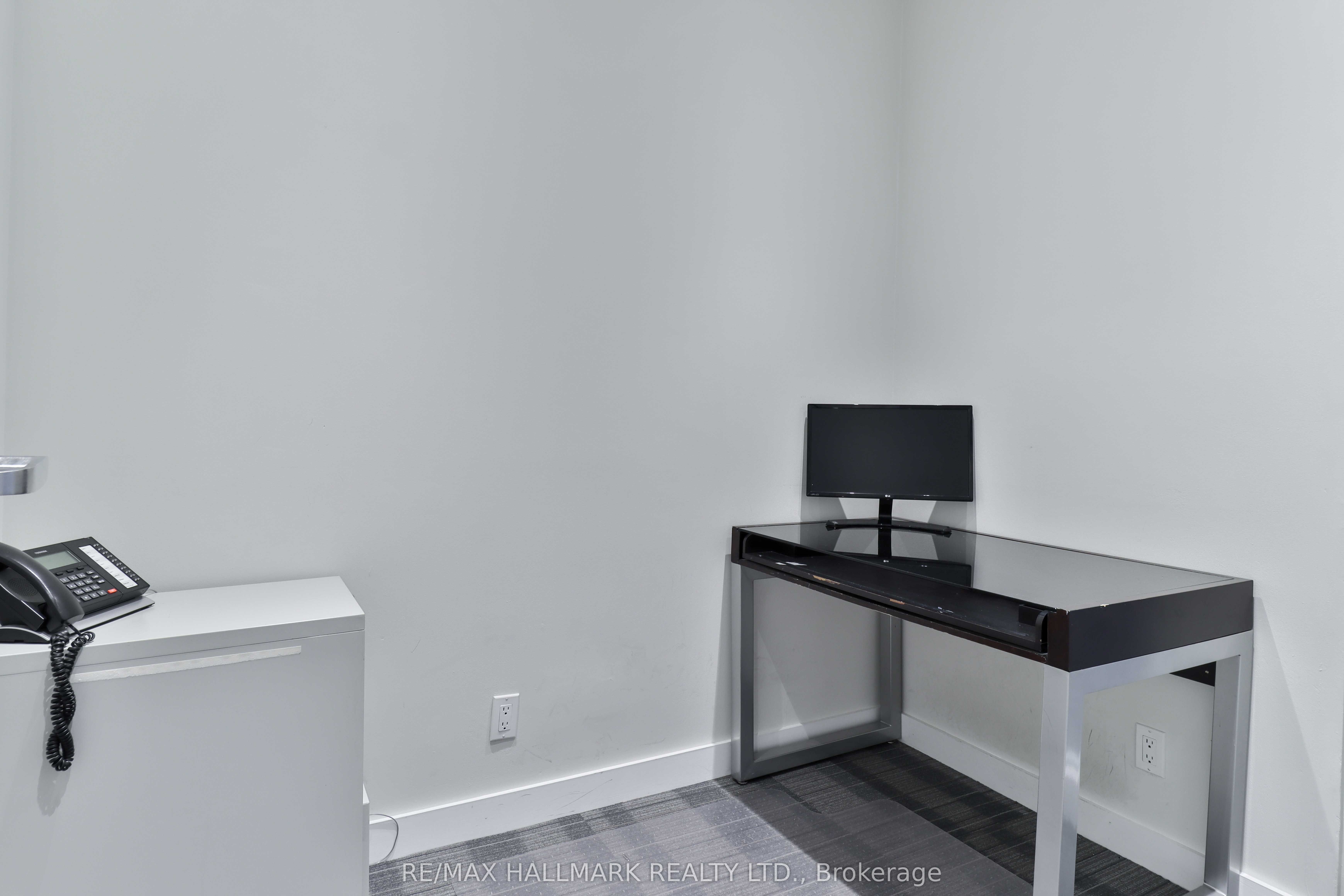 478 Cosburn Avenue N Property Photo 12