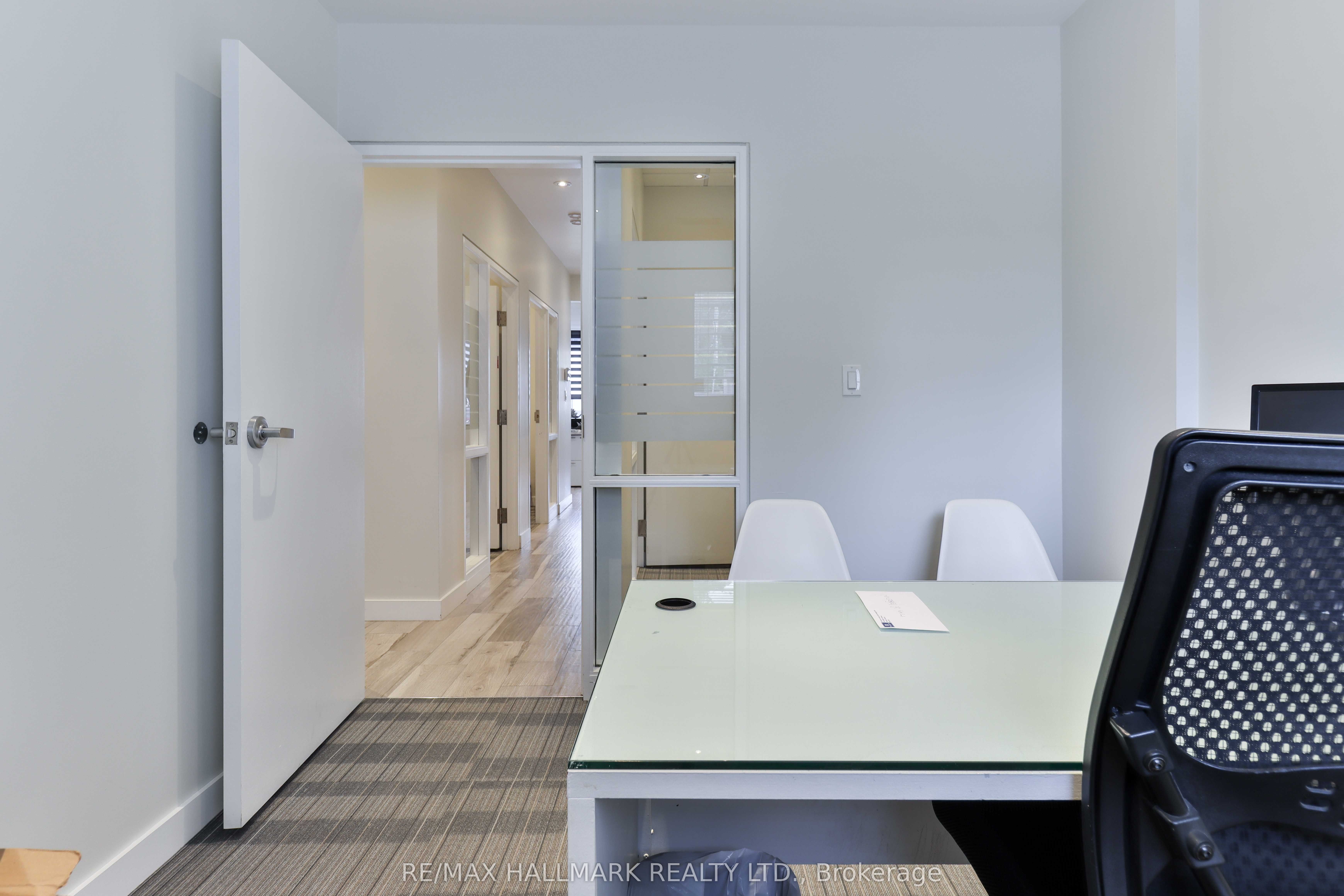 478 Cosburn Avenue N Property Photo 14