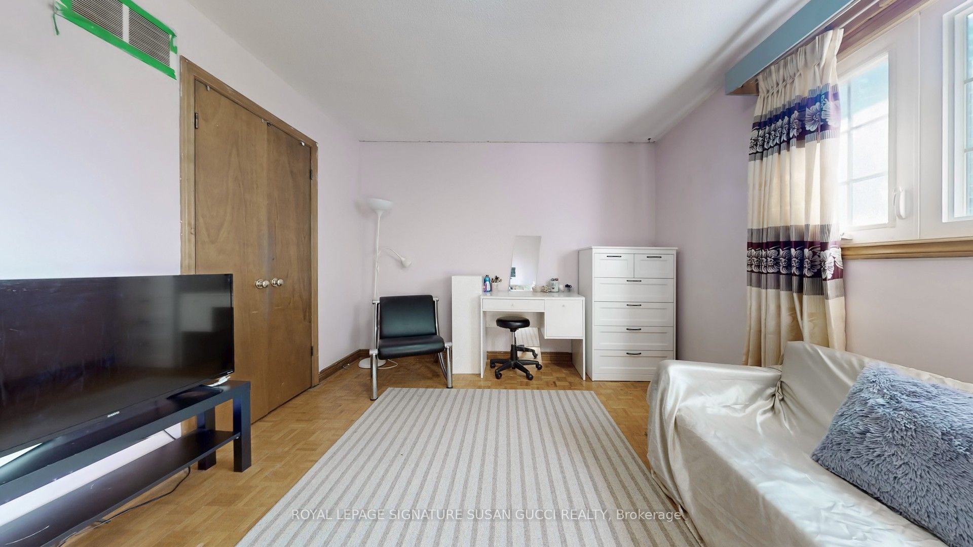 46 Albion Avenue Property Photo 22