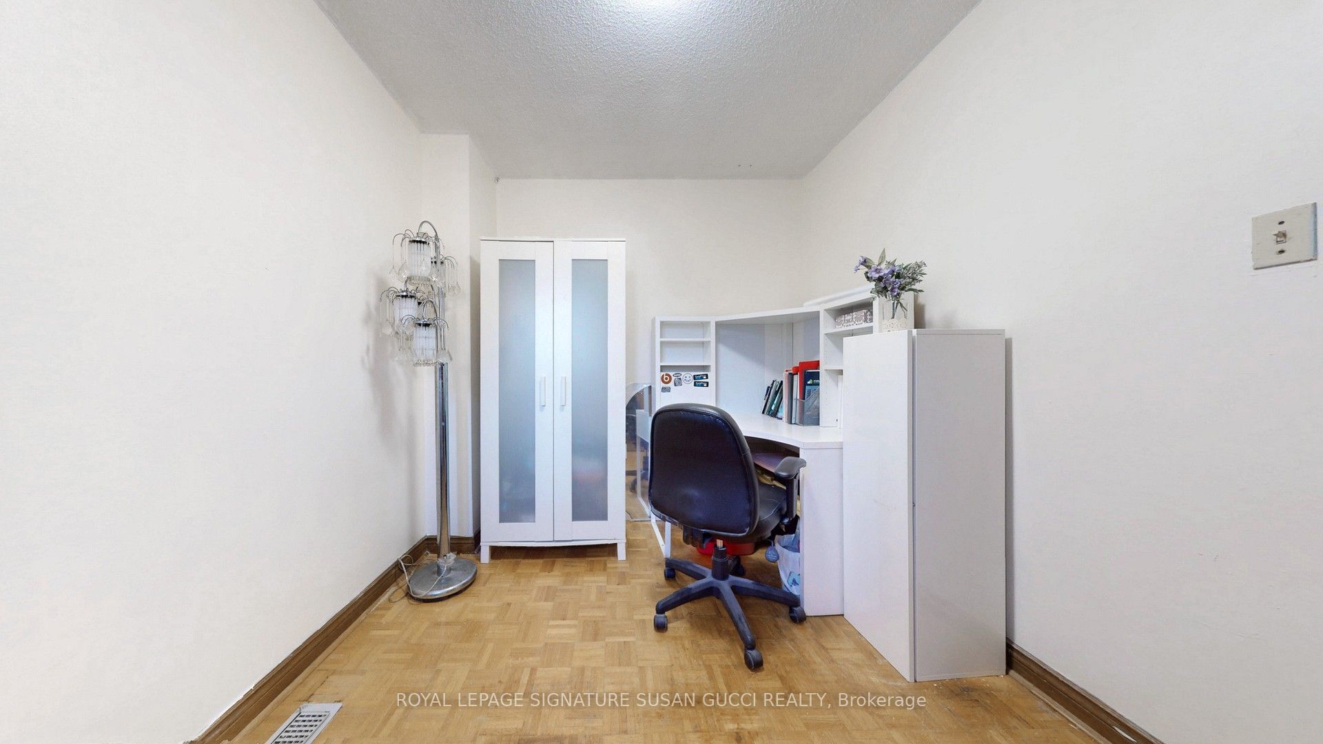 46 Albion Avenue Property Photo 28