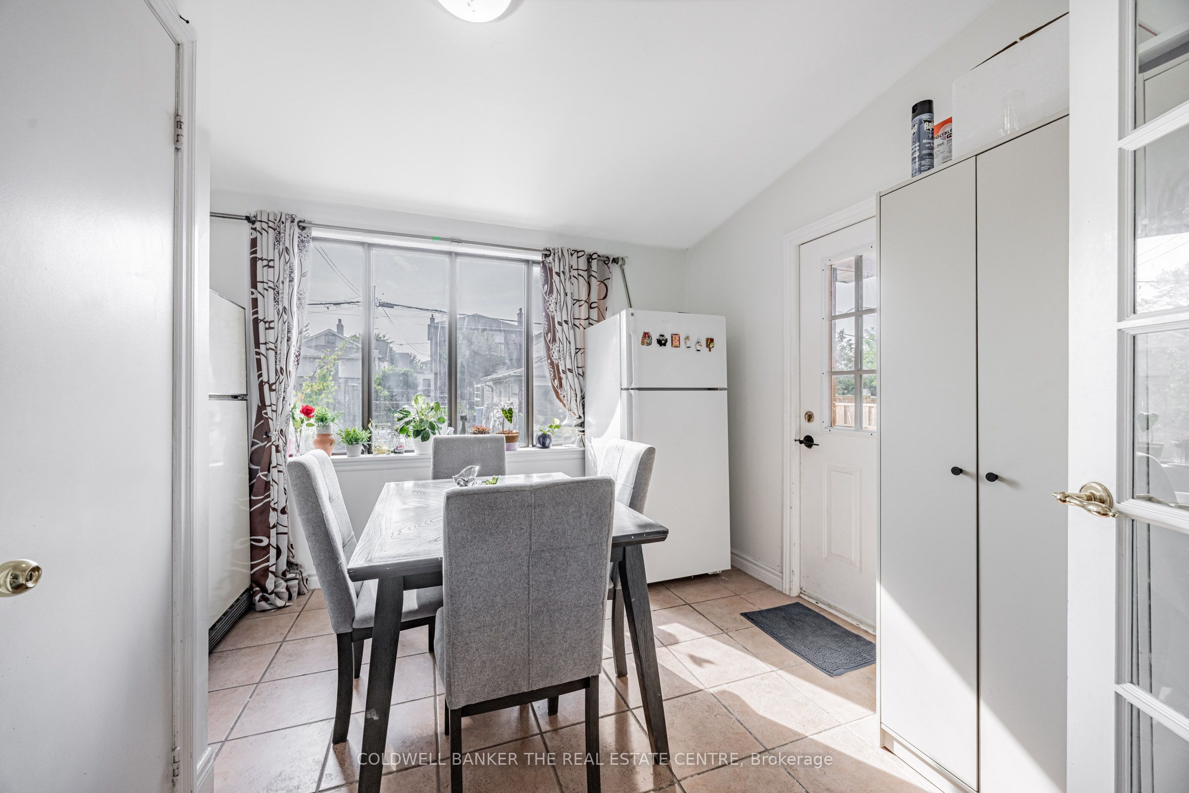 64 Winter Avenue Property Photo 12