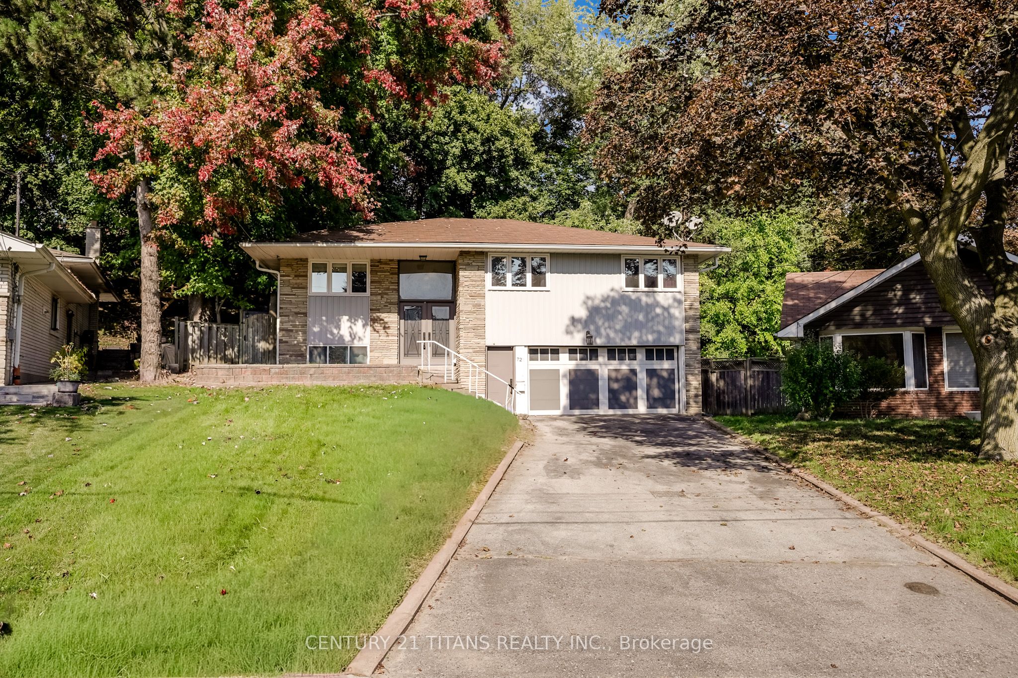 72 Felicity Drive Property Photo 1