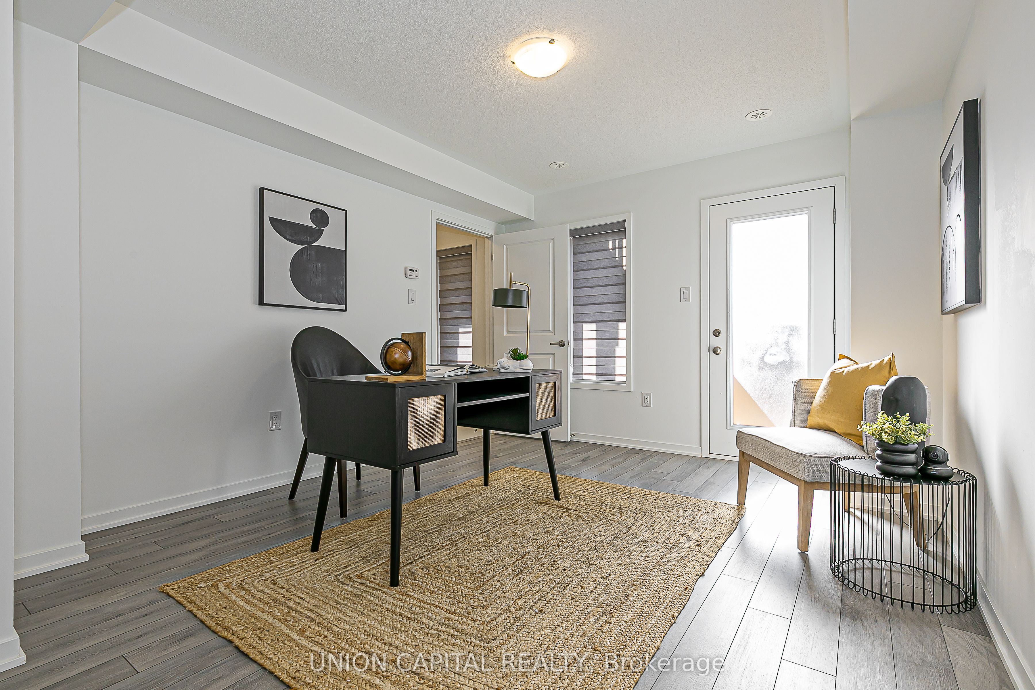 799 Stanstead Path Property Photo 25