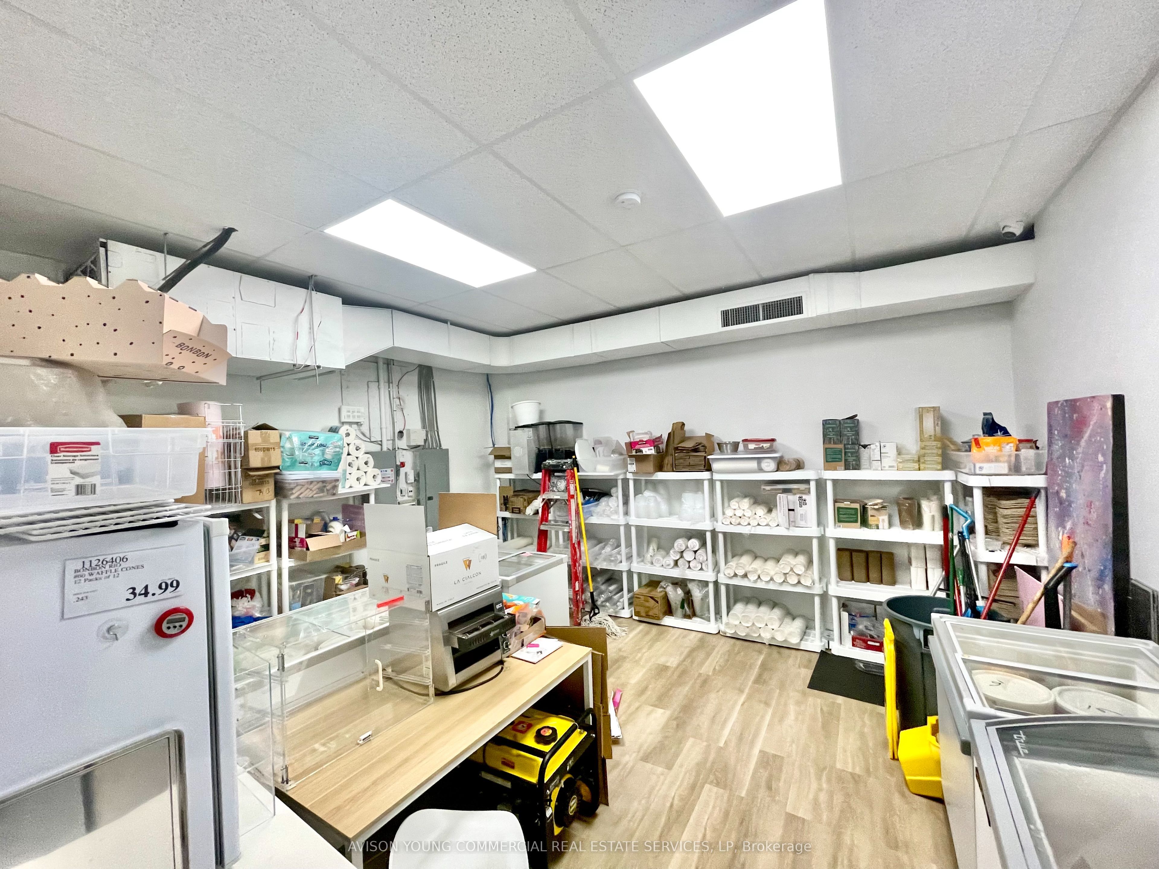 3148 Kingston Road Unit 1 Property Photo 3