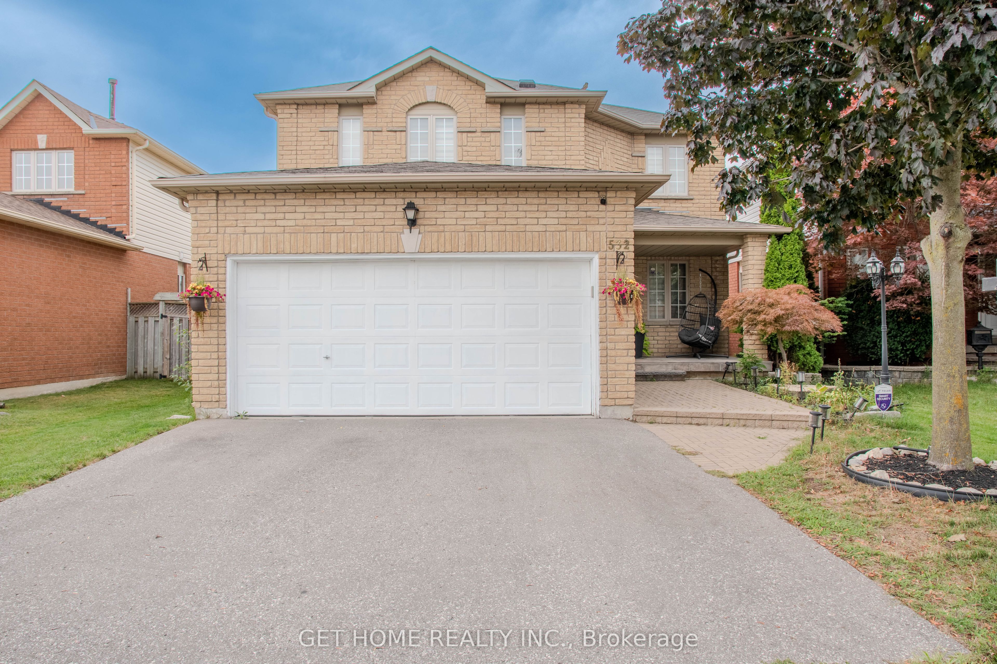 532 Ormond Dr Property Photo 1