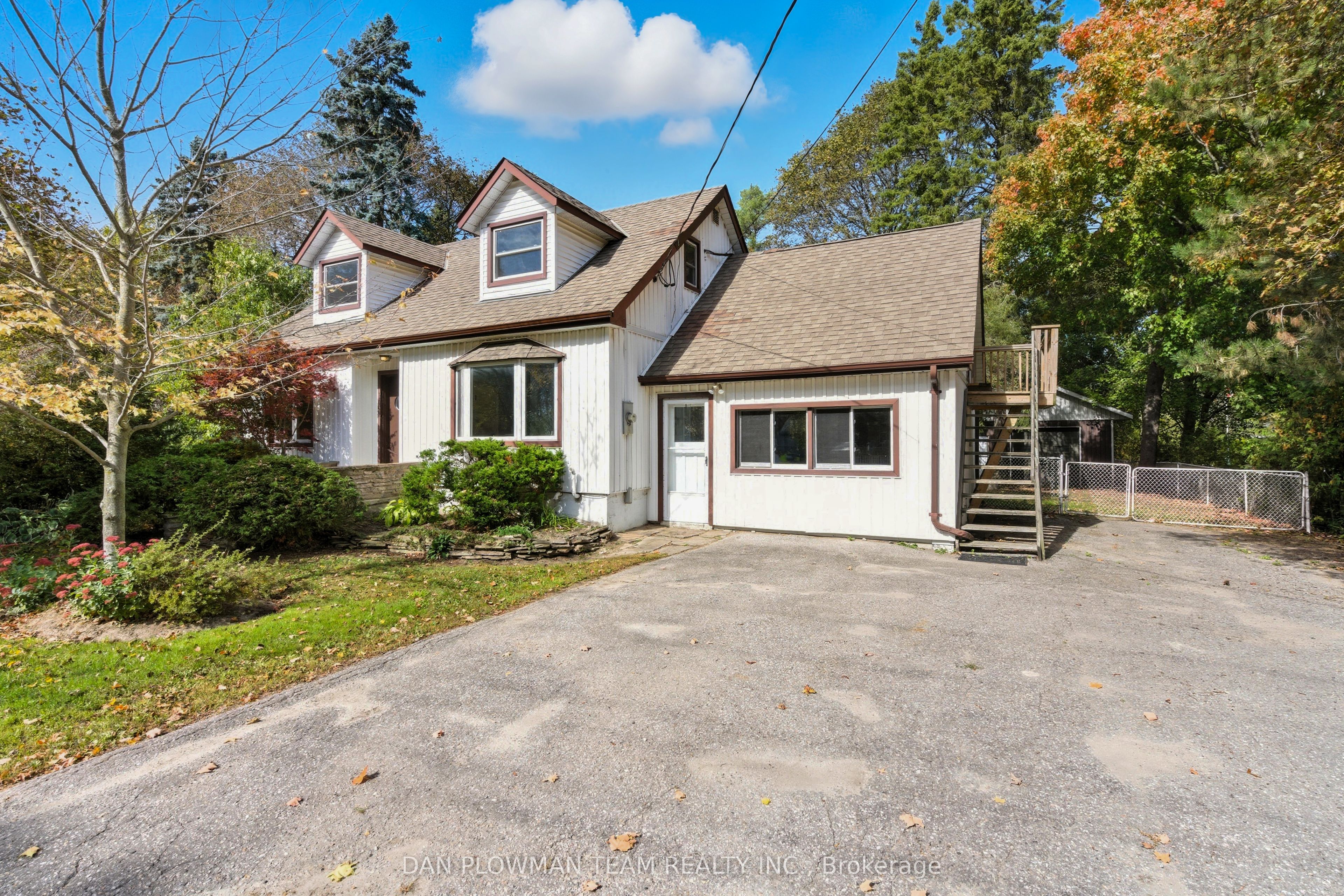 4015 7a Highway Property Photo 3